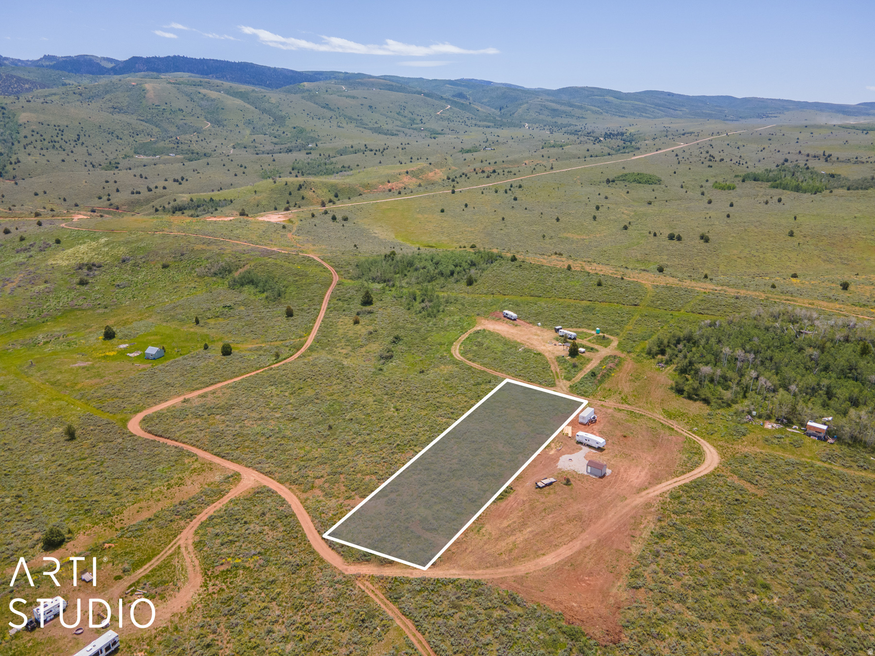 main property photo 16