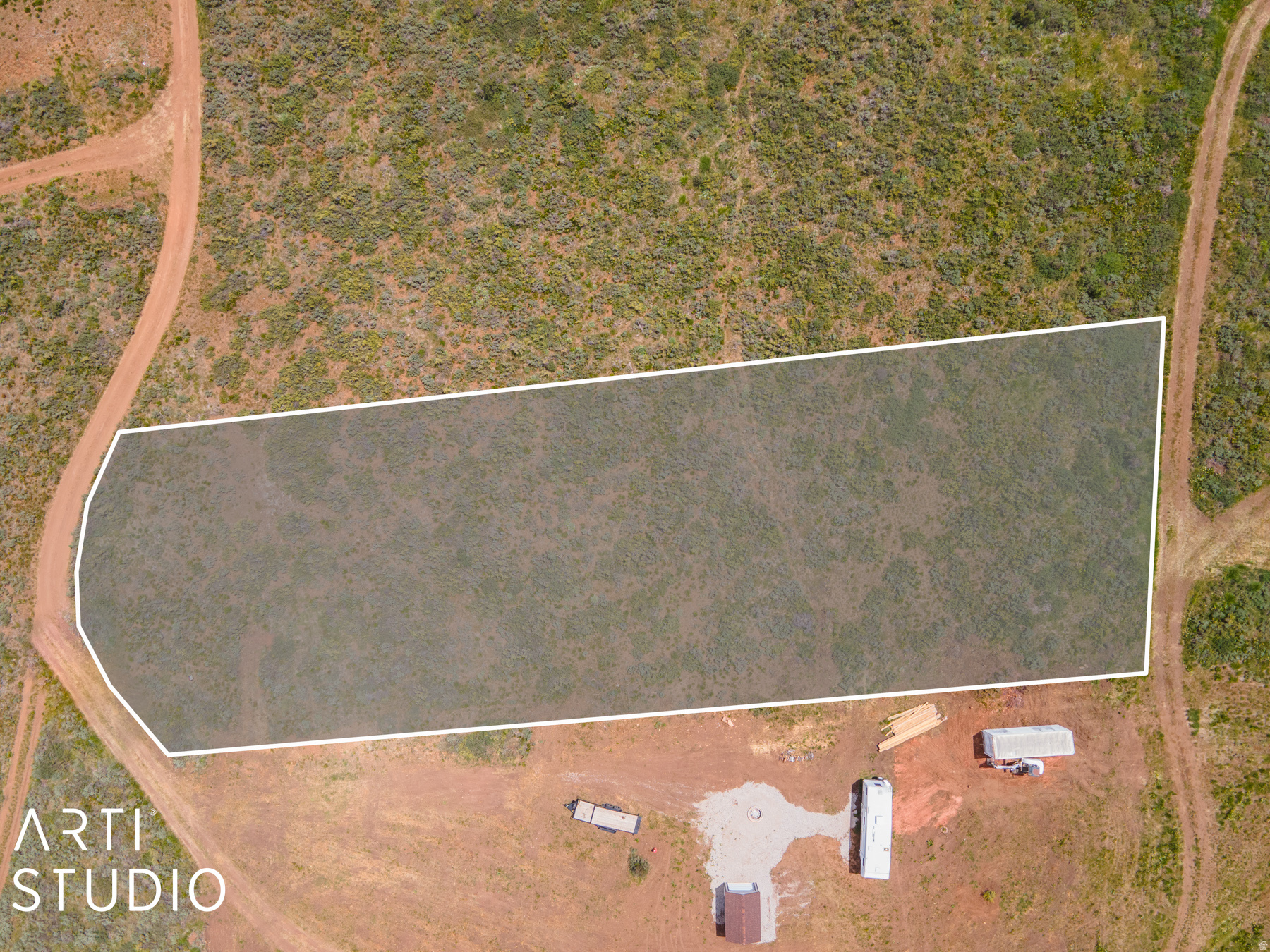 main property photo 28