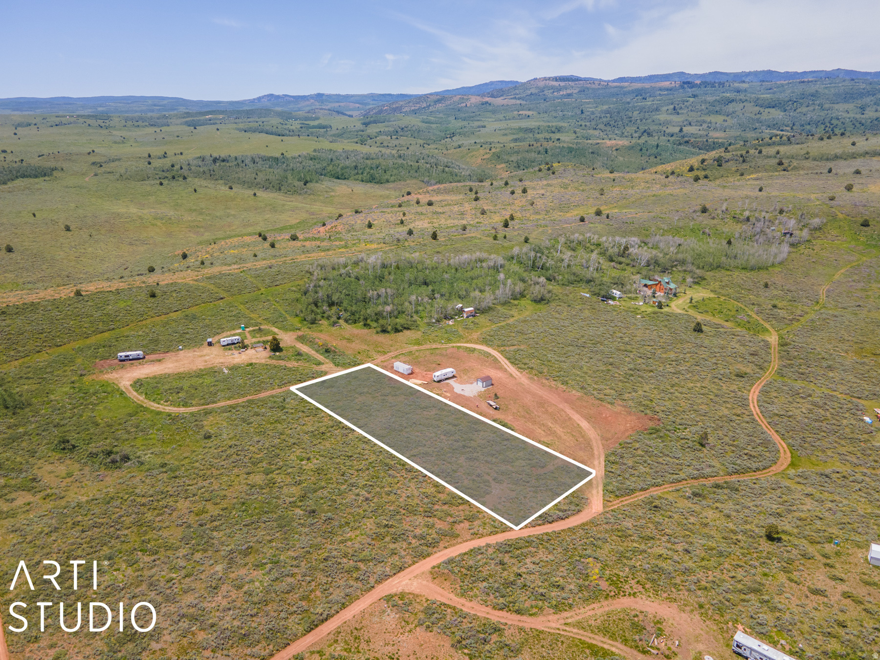 main property photo 4