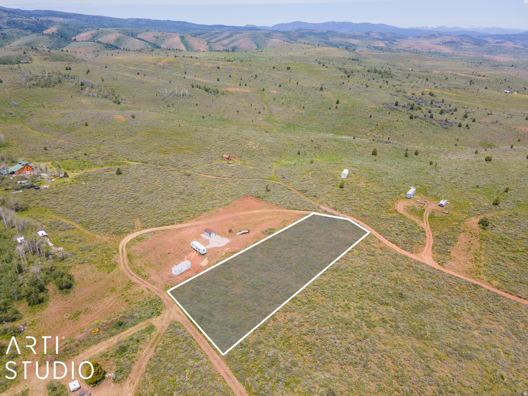 main property photo 9