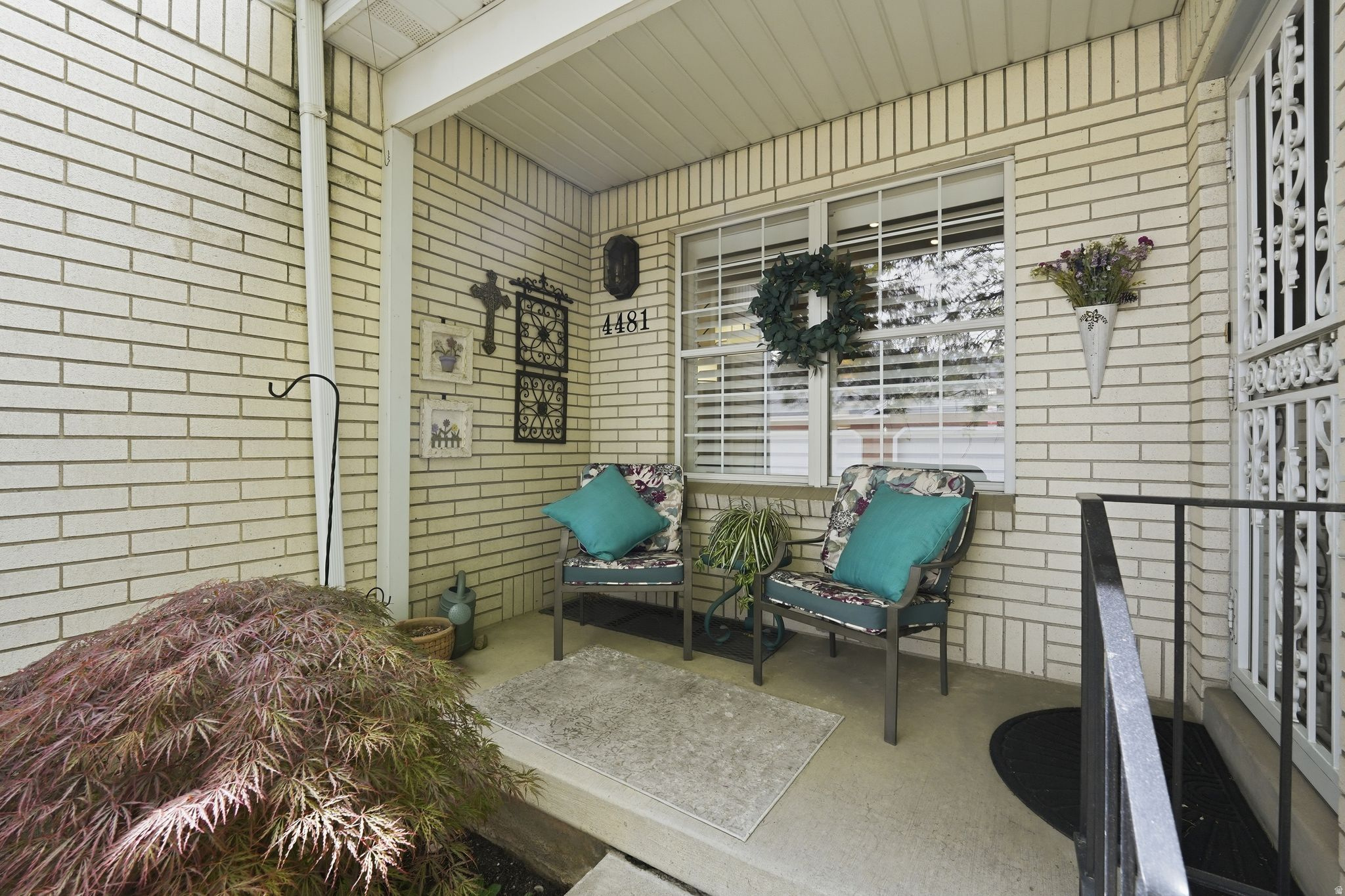 main property photo 23