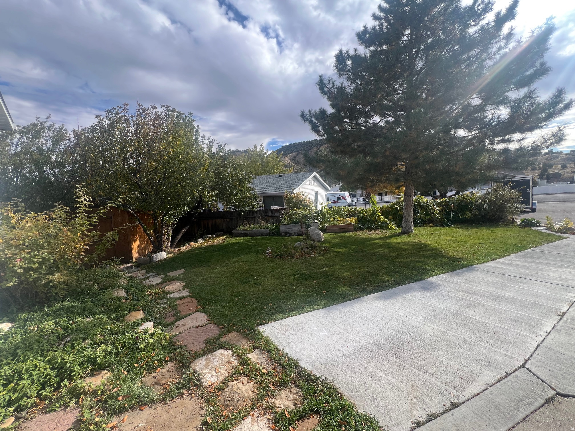 main property photo 31