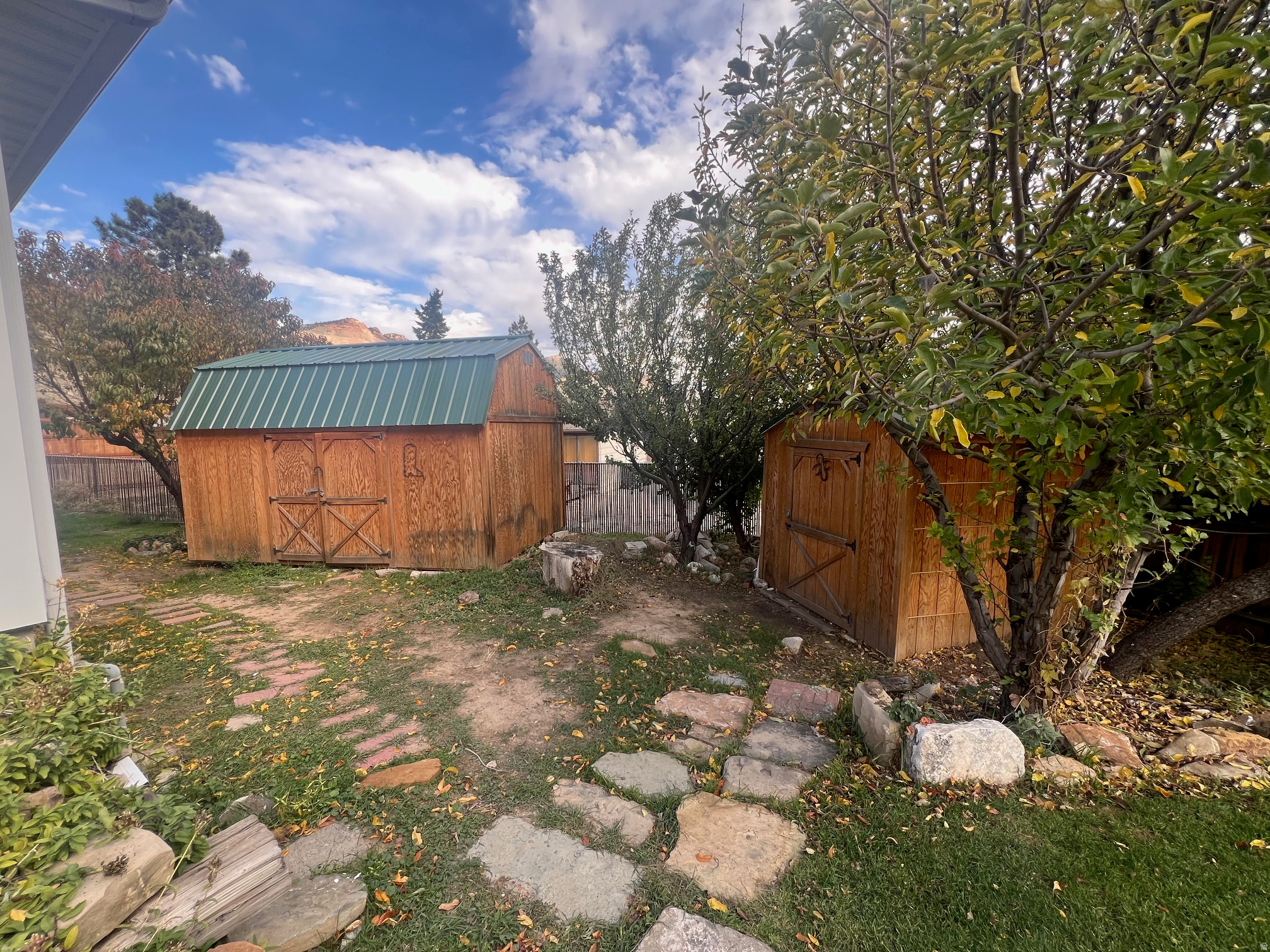 main property photo 33