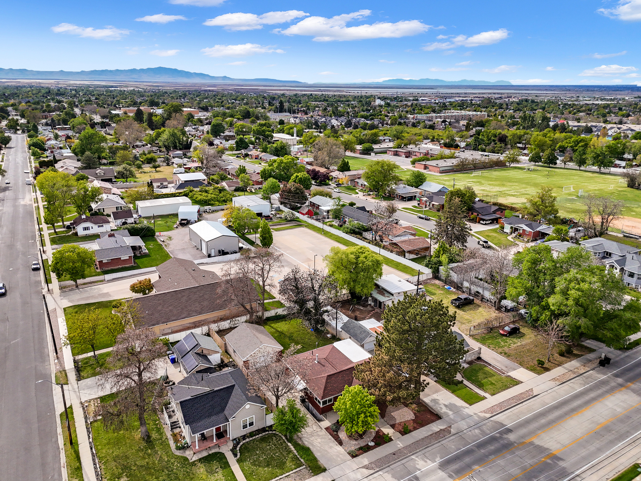main property photo 31