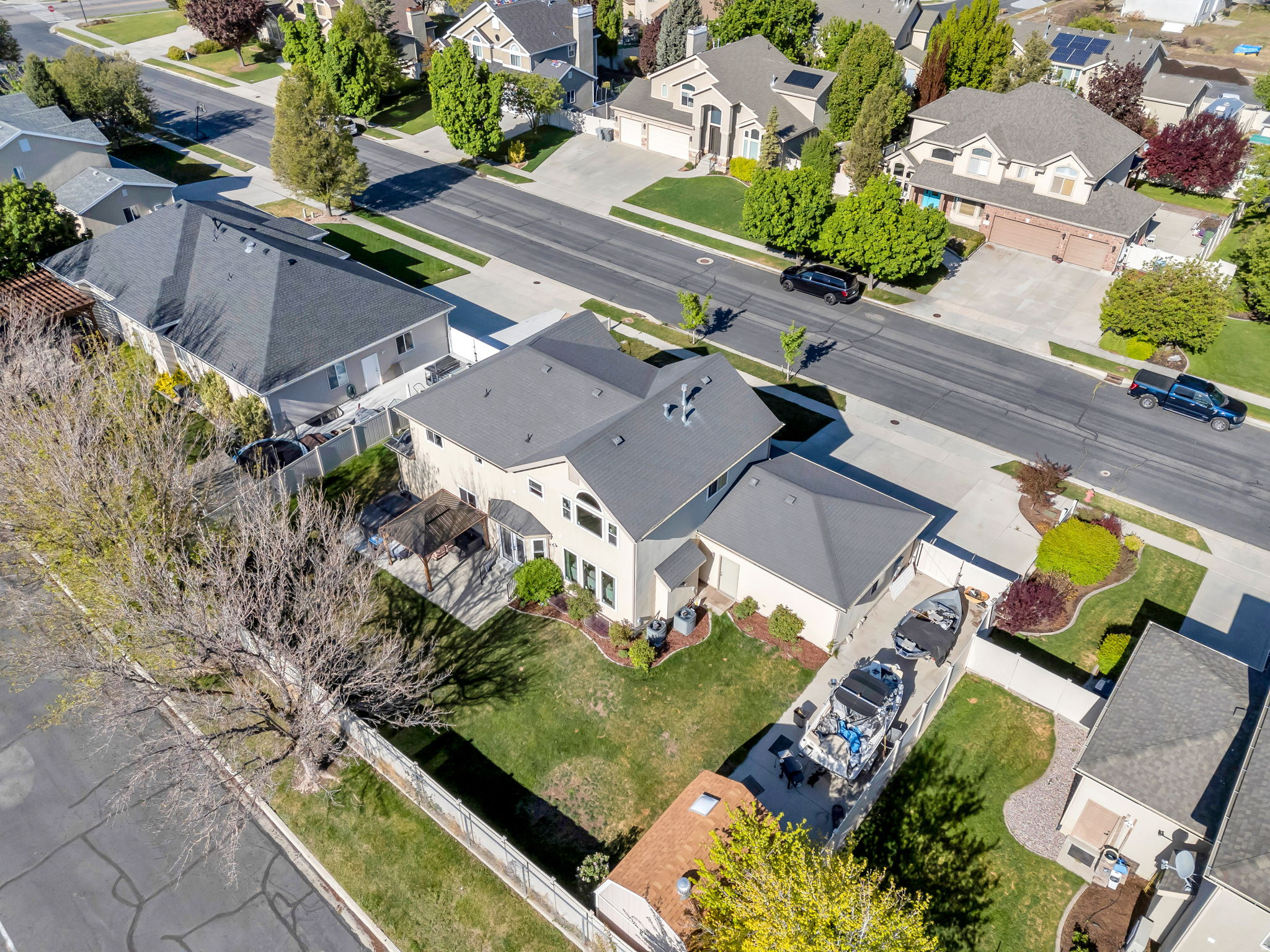 main property photo 39