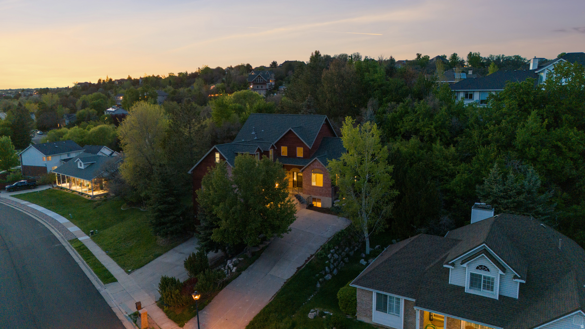 main property photo 45