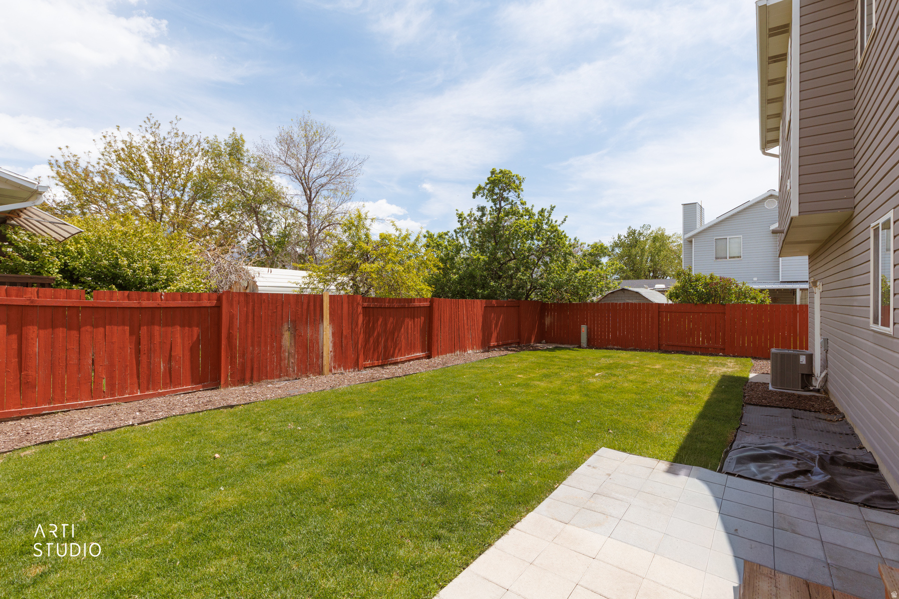 main property photo 29