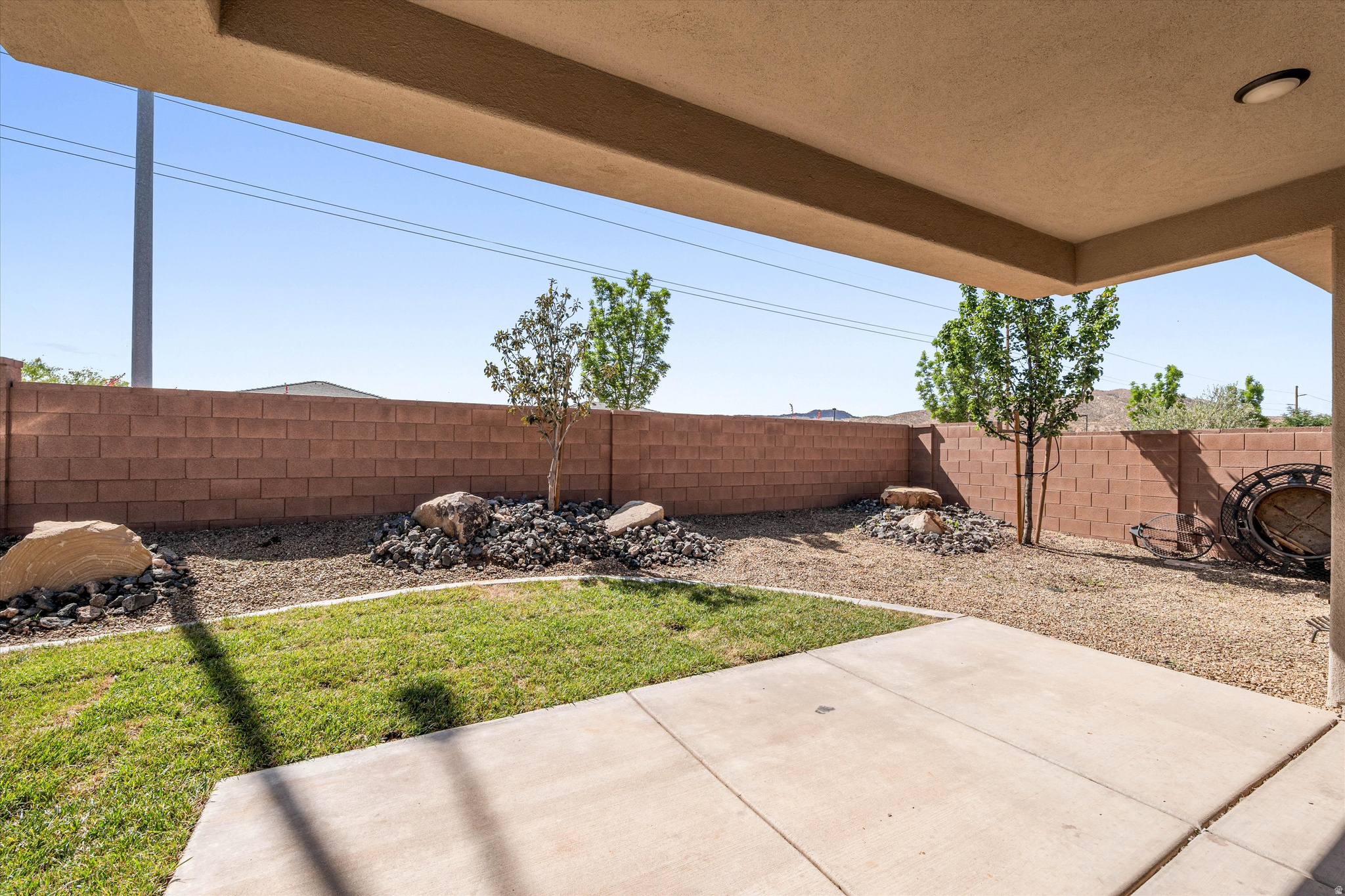 main property photo 35