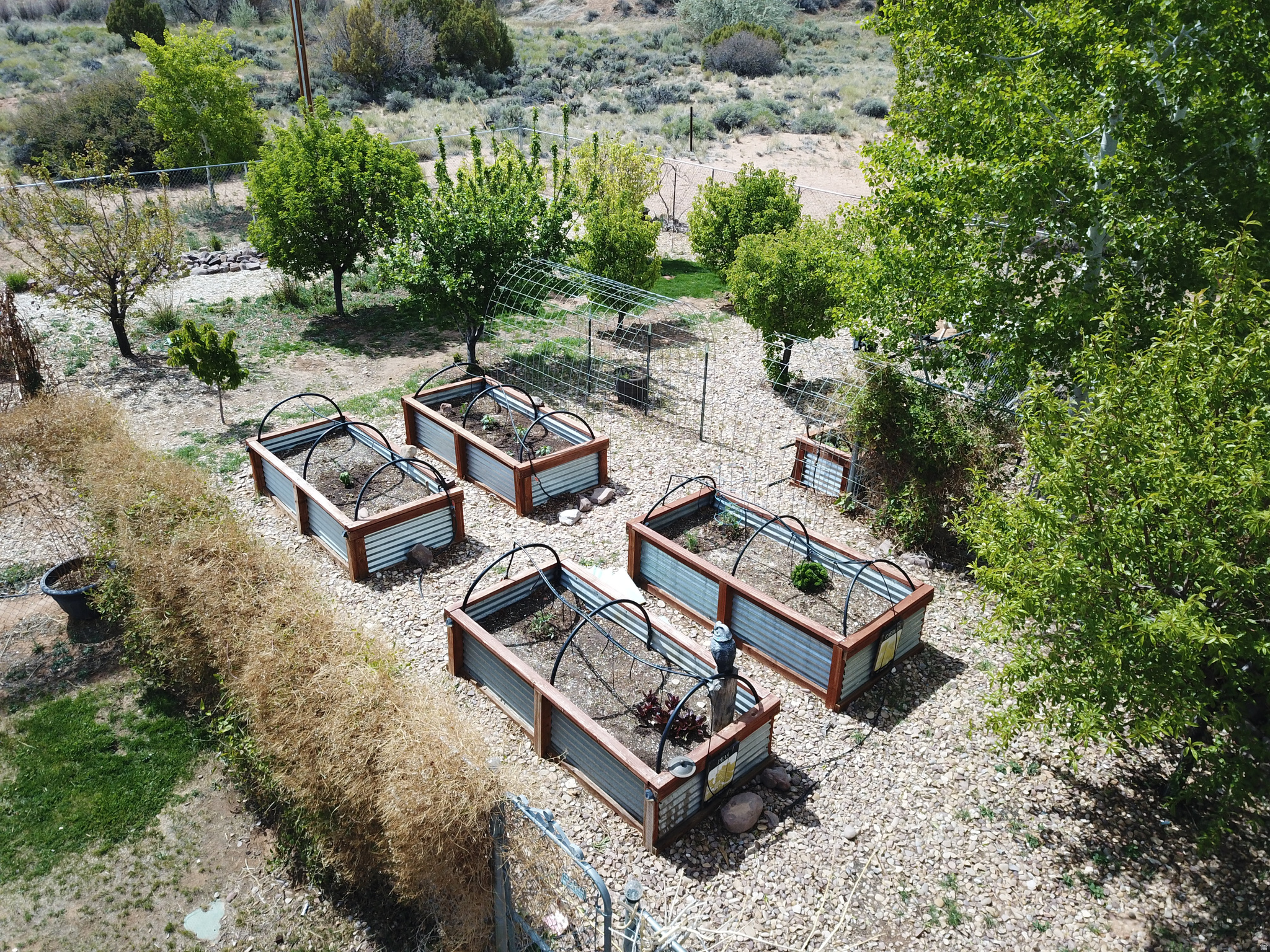 main property photo 40