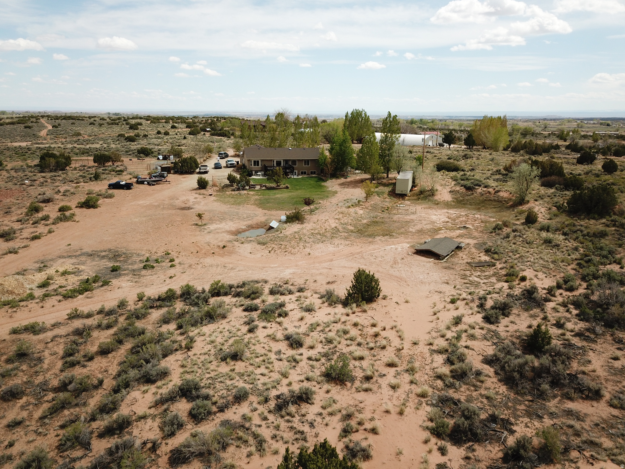 main property photo 50