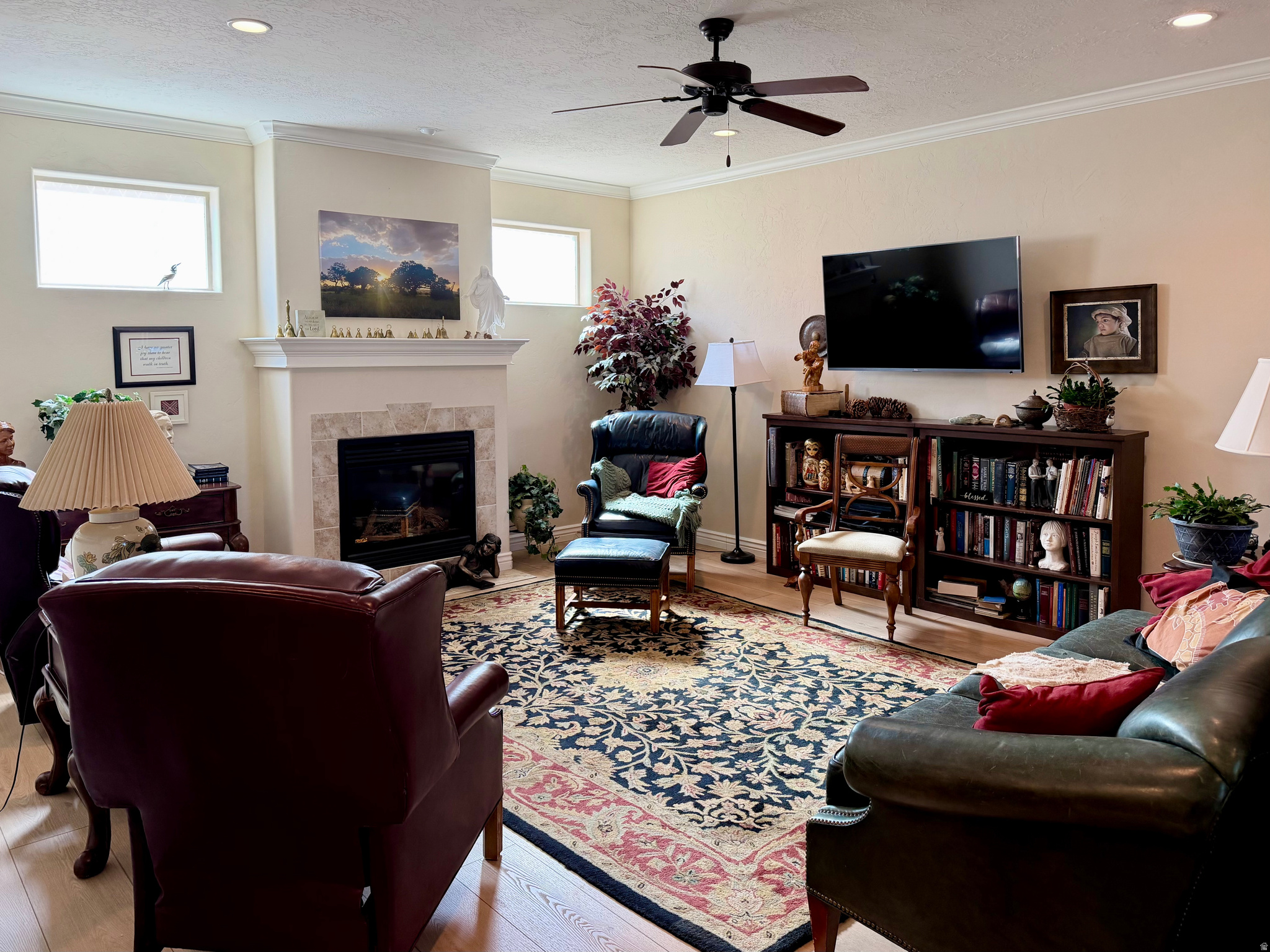 main property photo 5