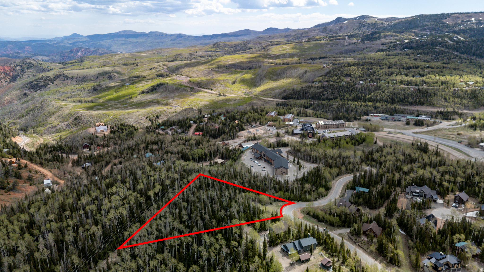 main property photo 10