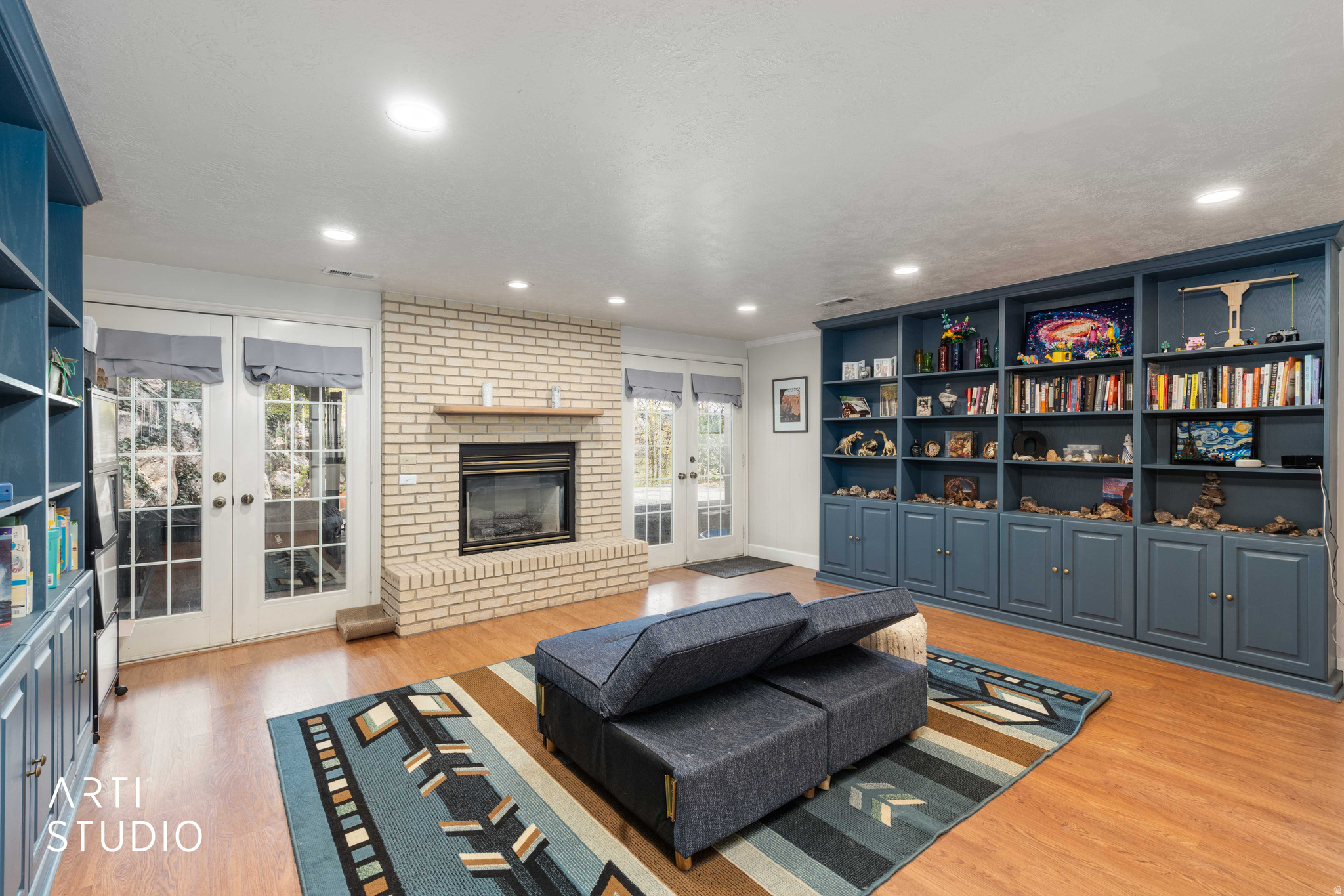 main property photo 44
