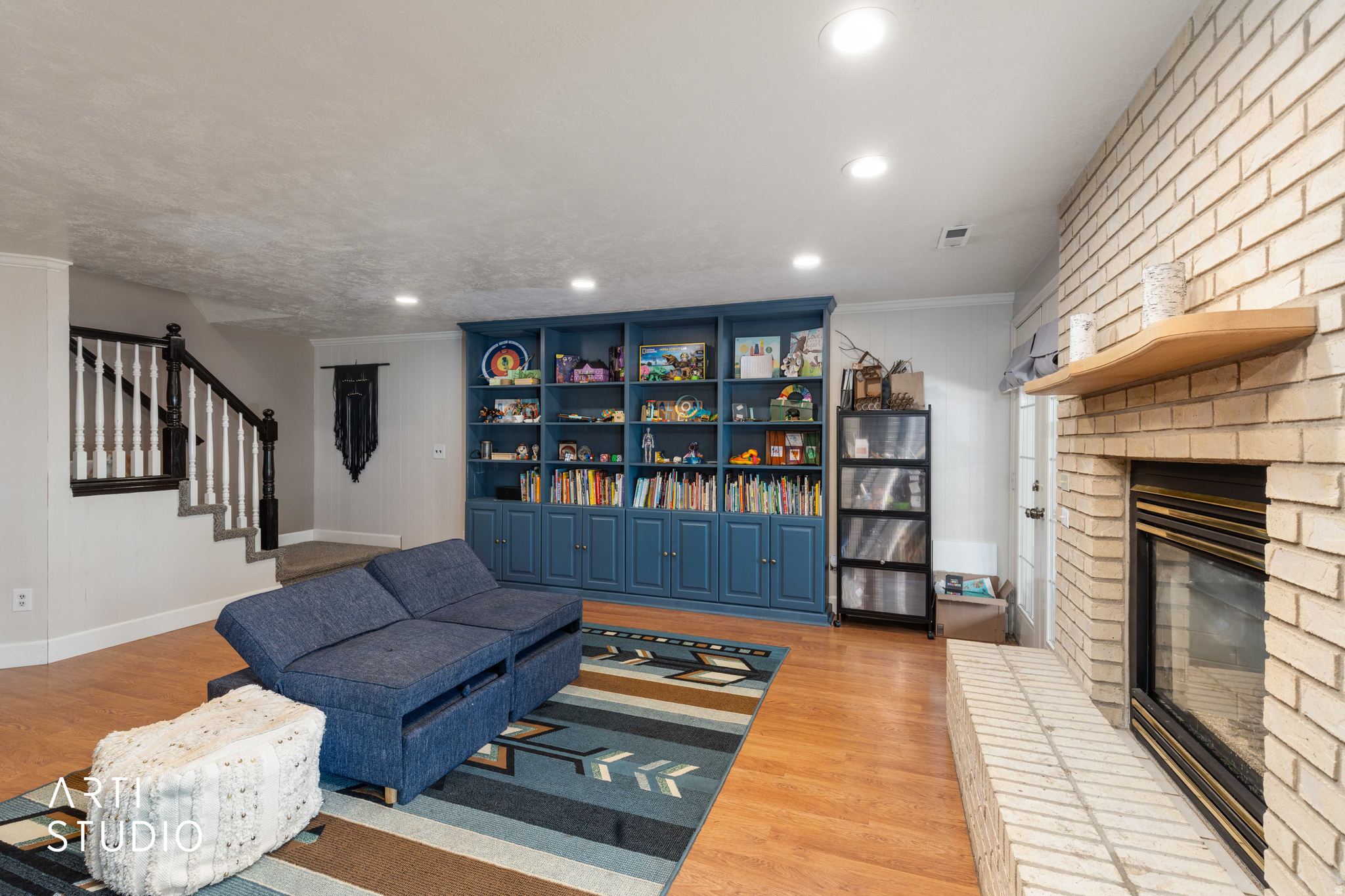 main property photo 45