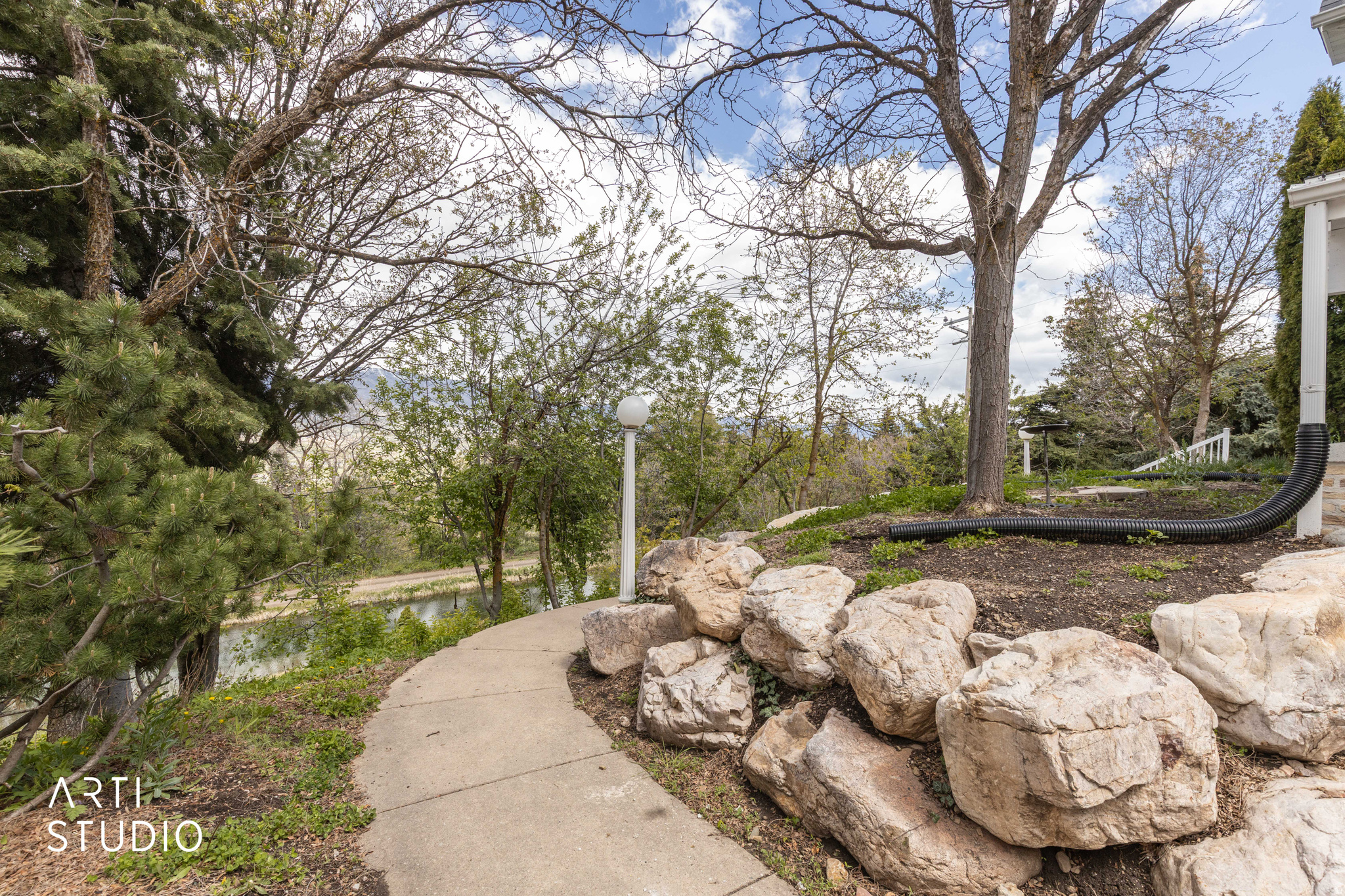 main property photo 57
