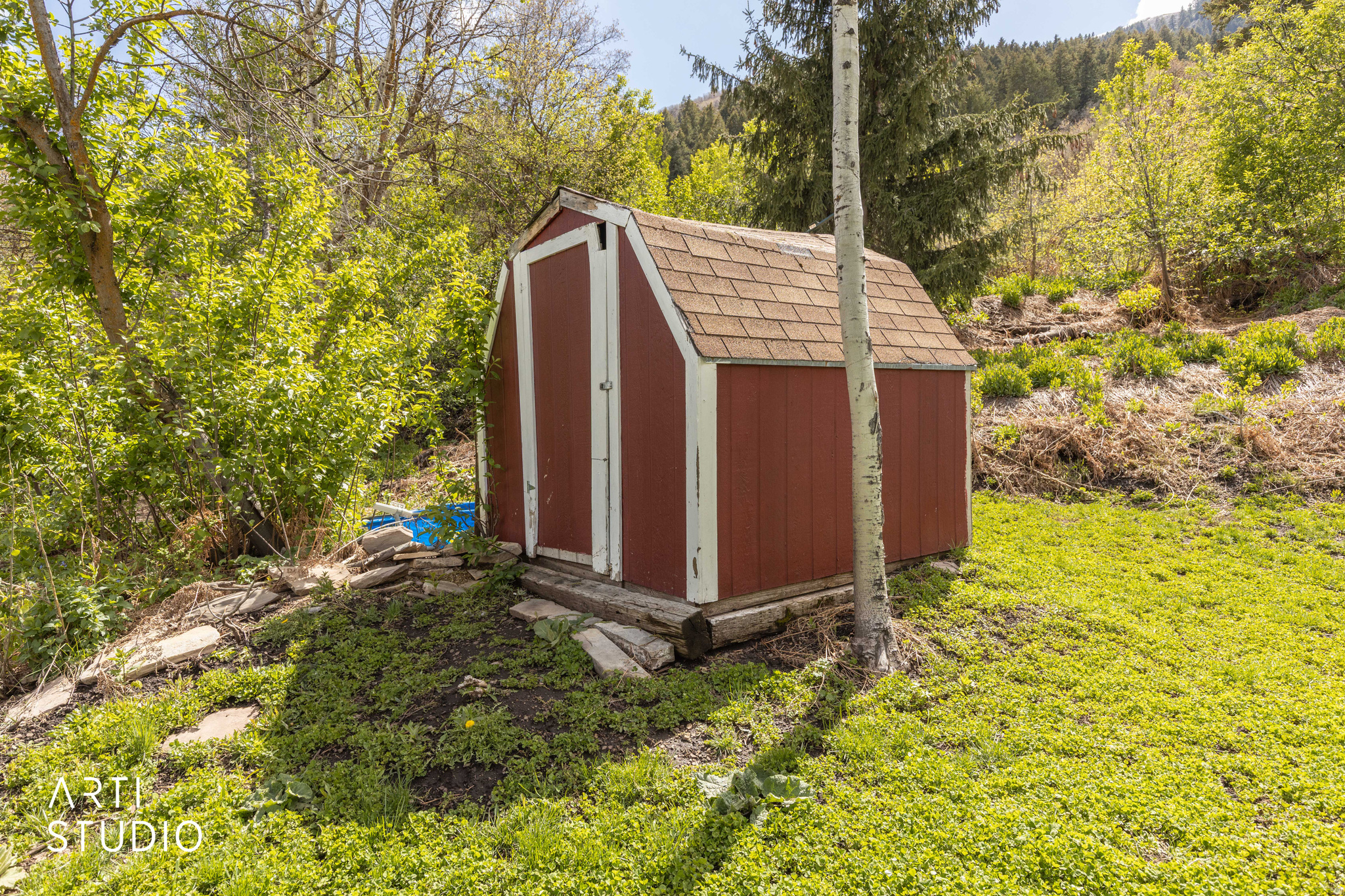 main property photo 61
