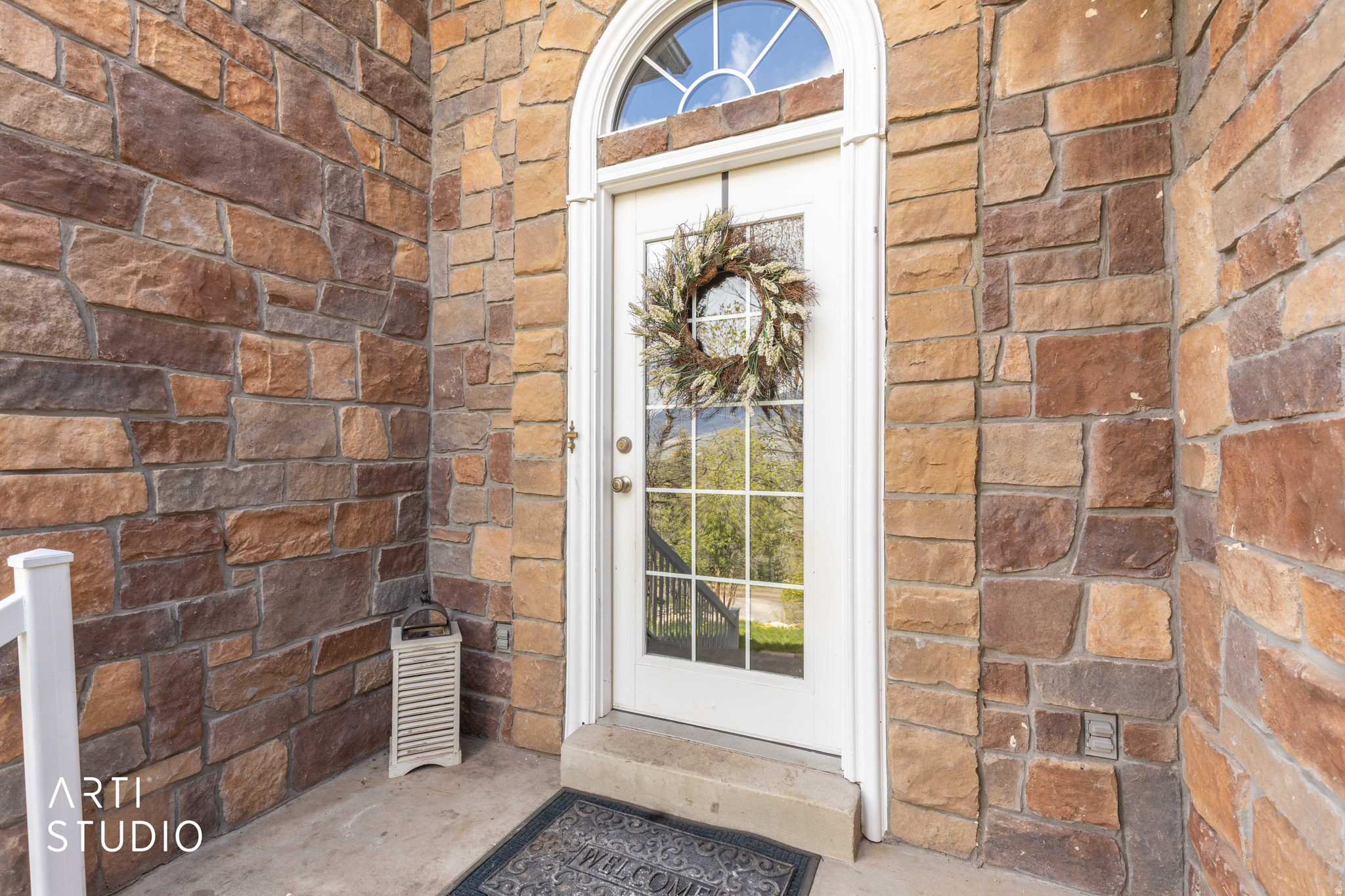 main property photo 8