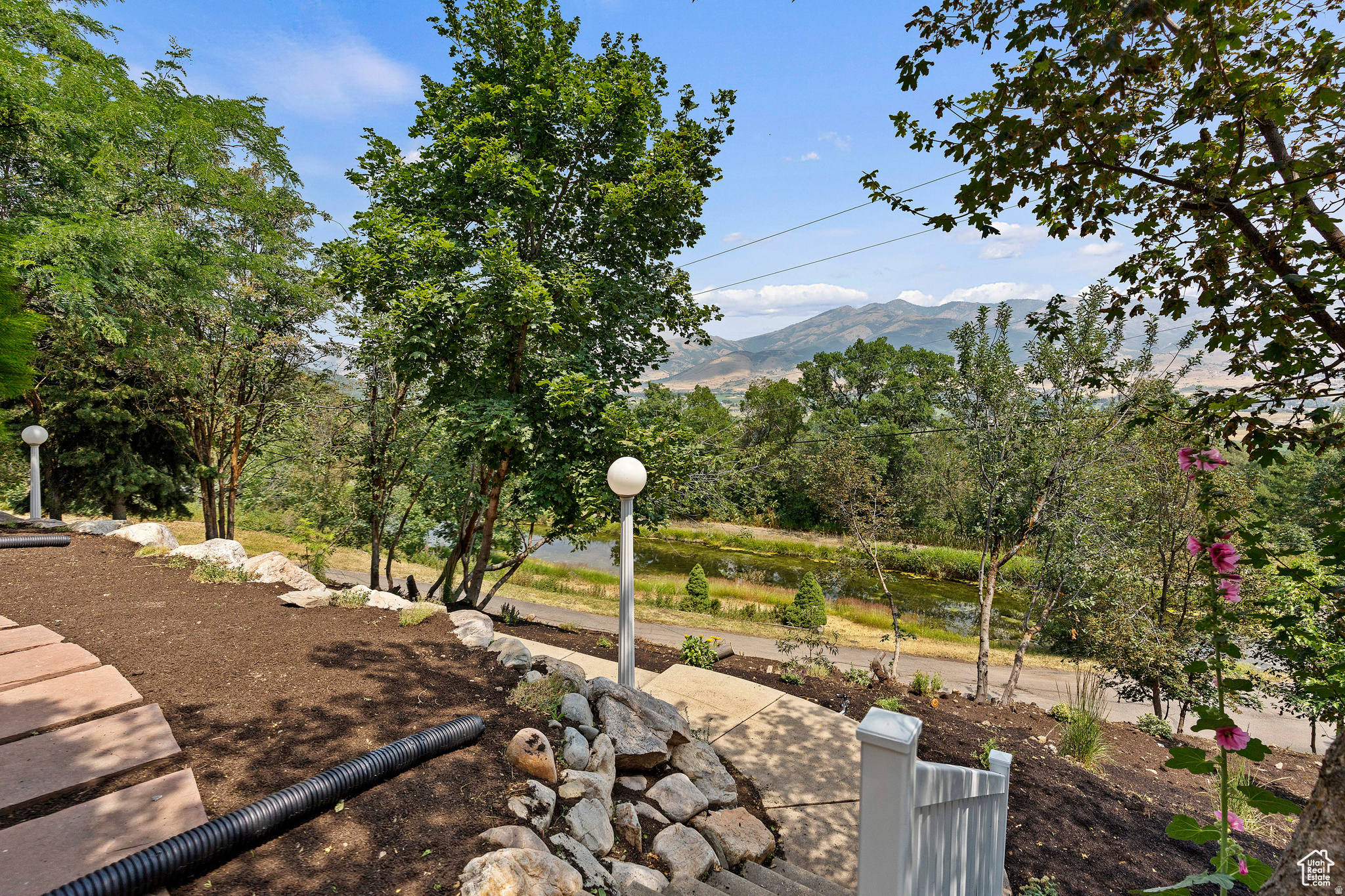 main property photo 95