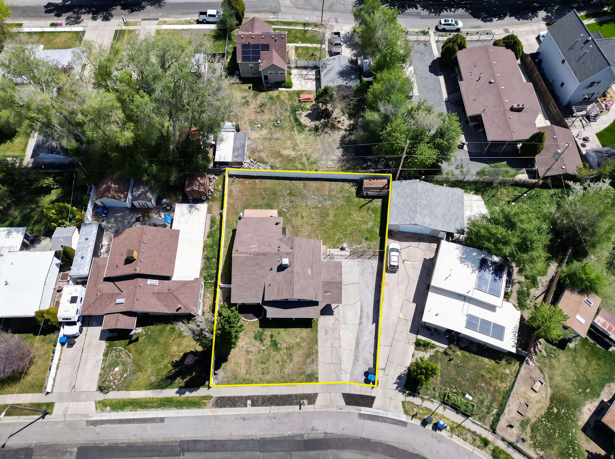 main property photo 24