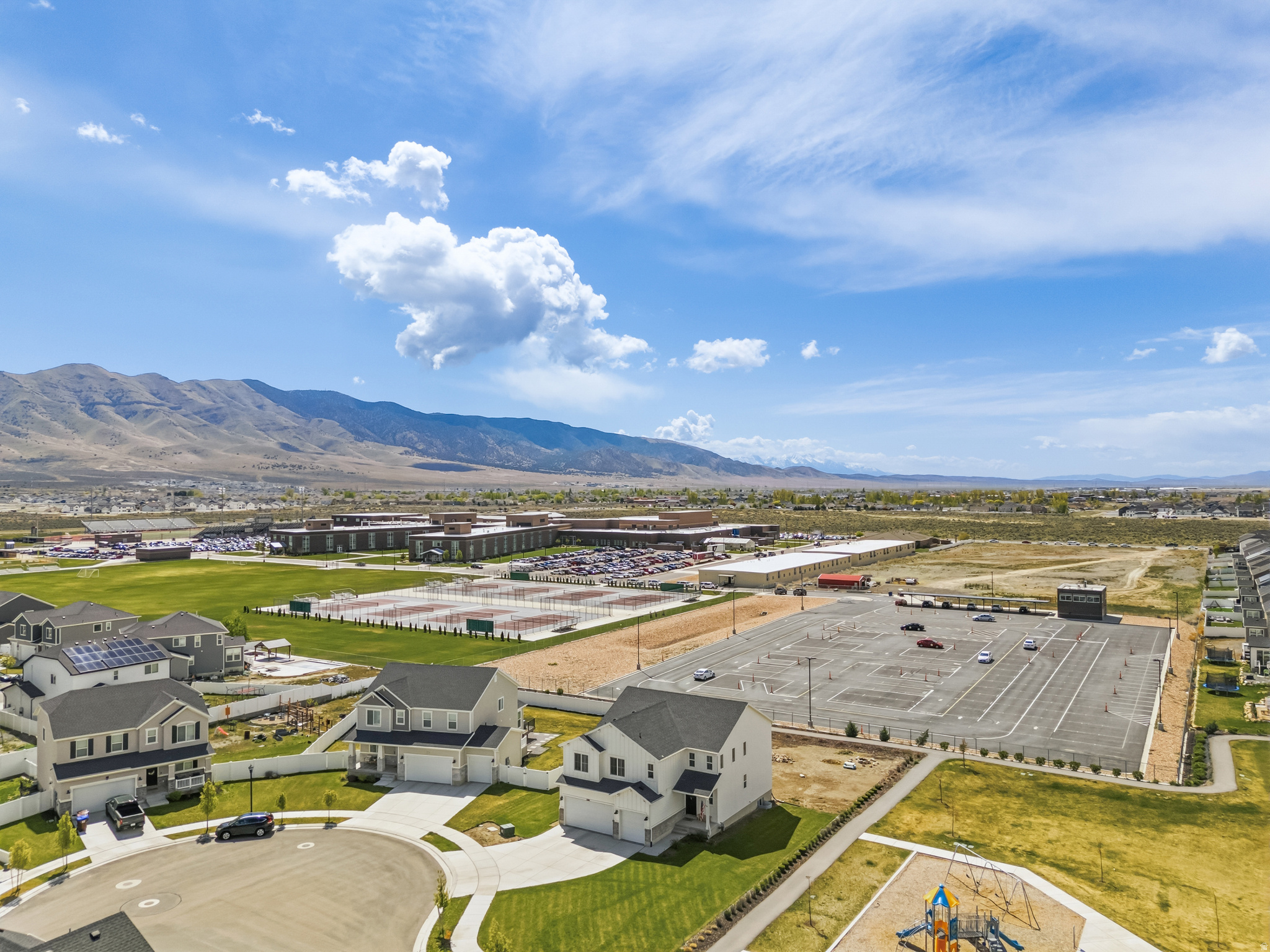 main property photo 45