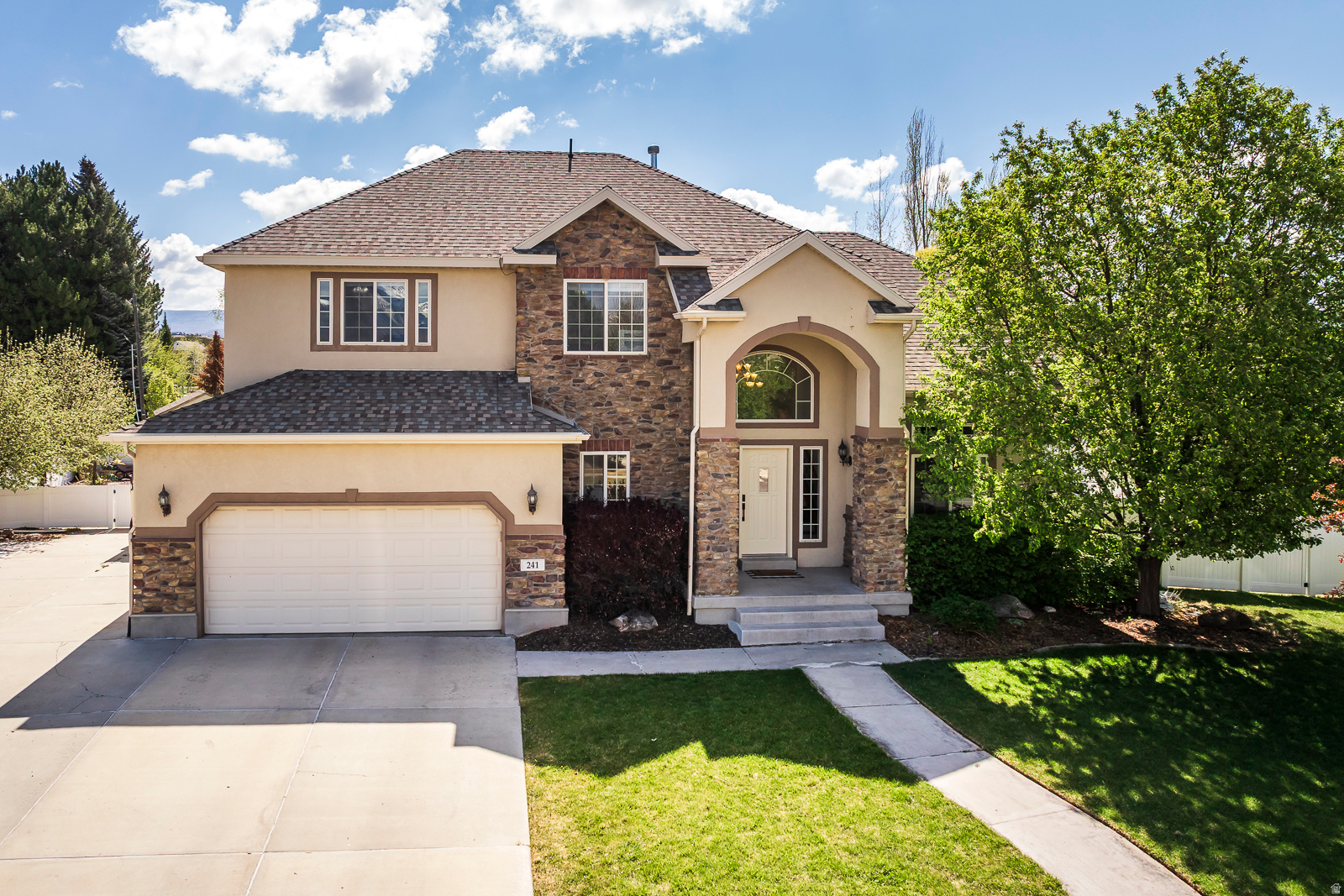 main property photo 56