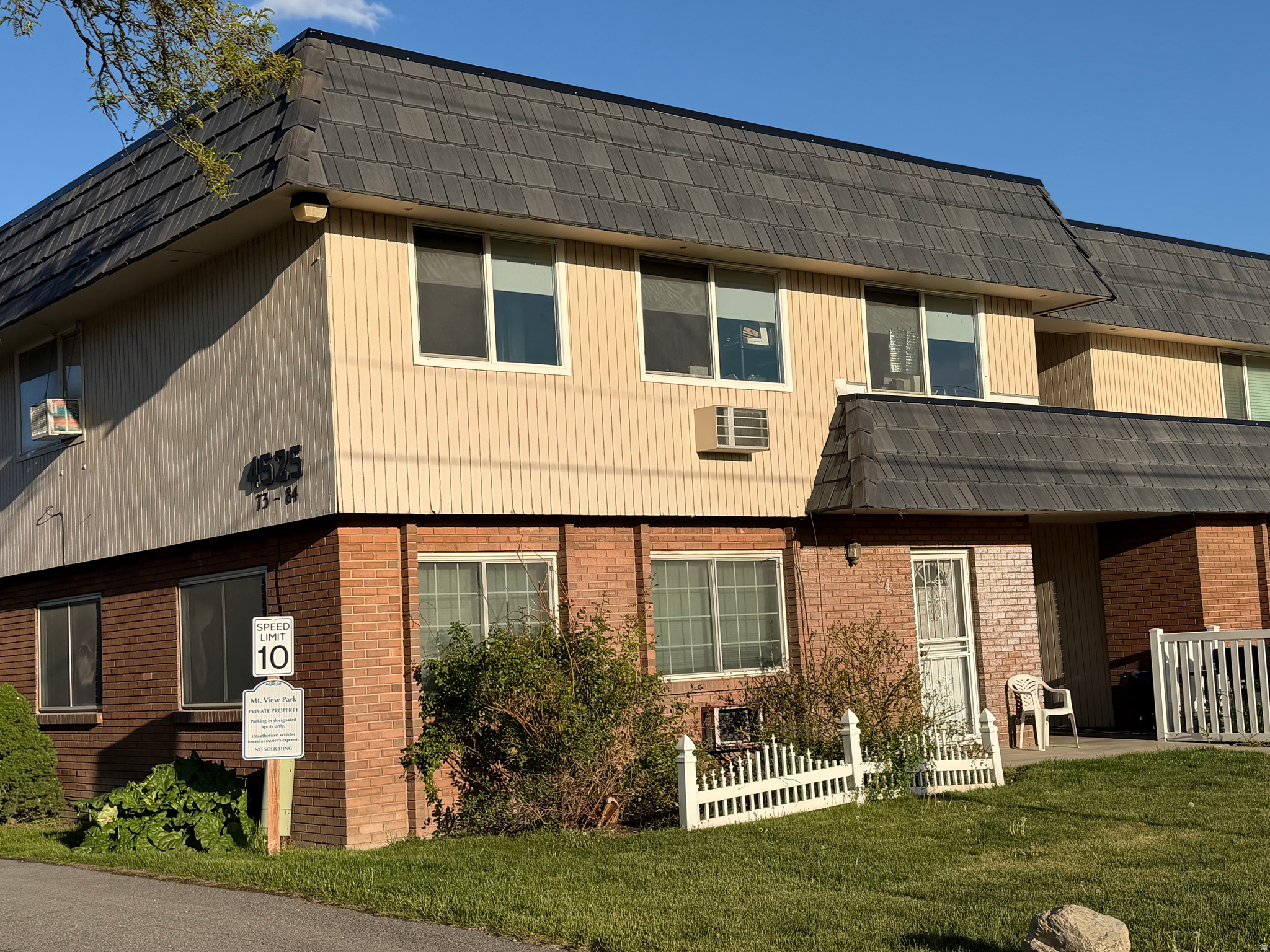 main property photo 0