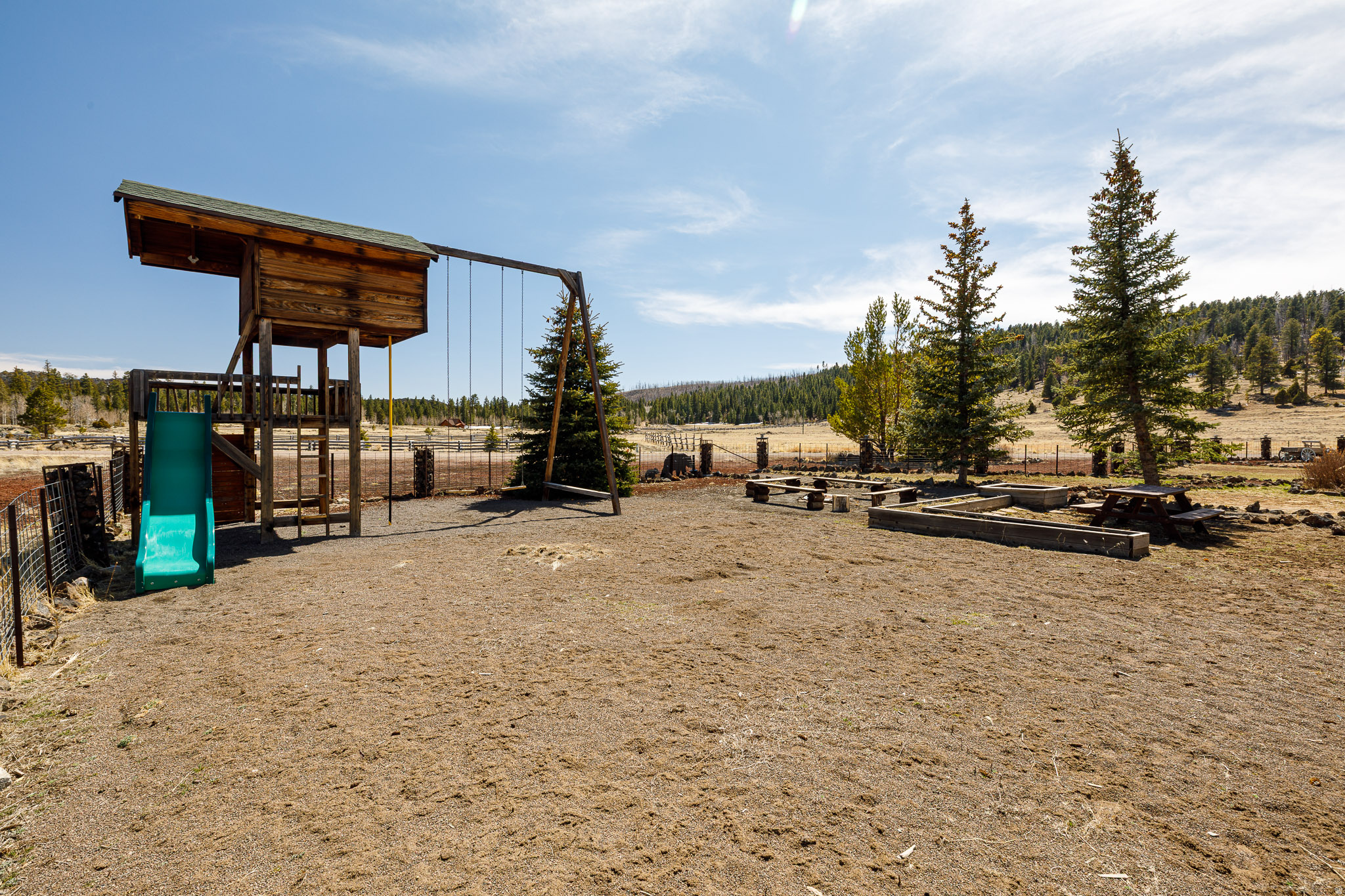 main property photo 61