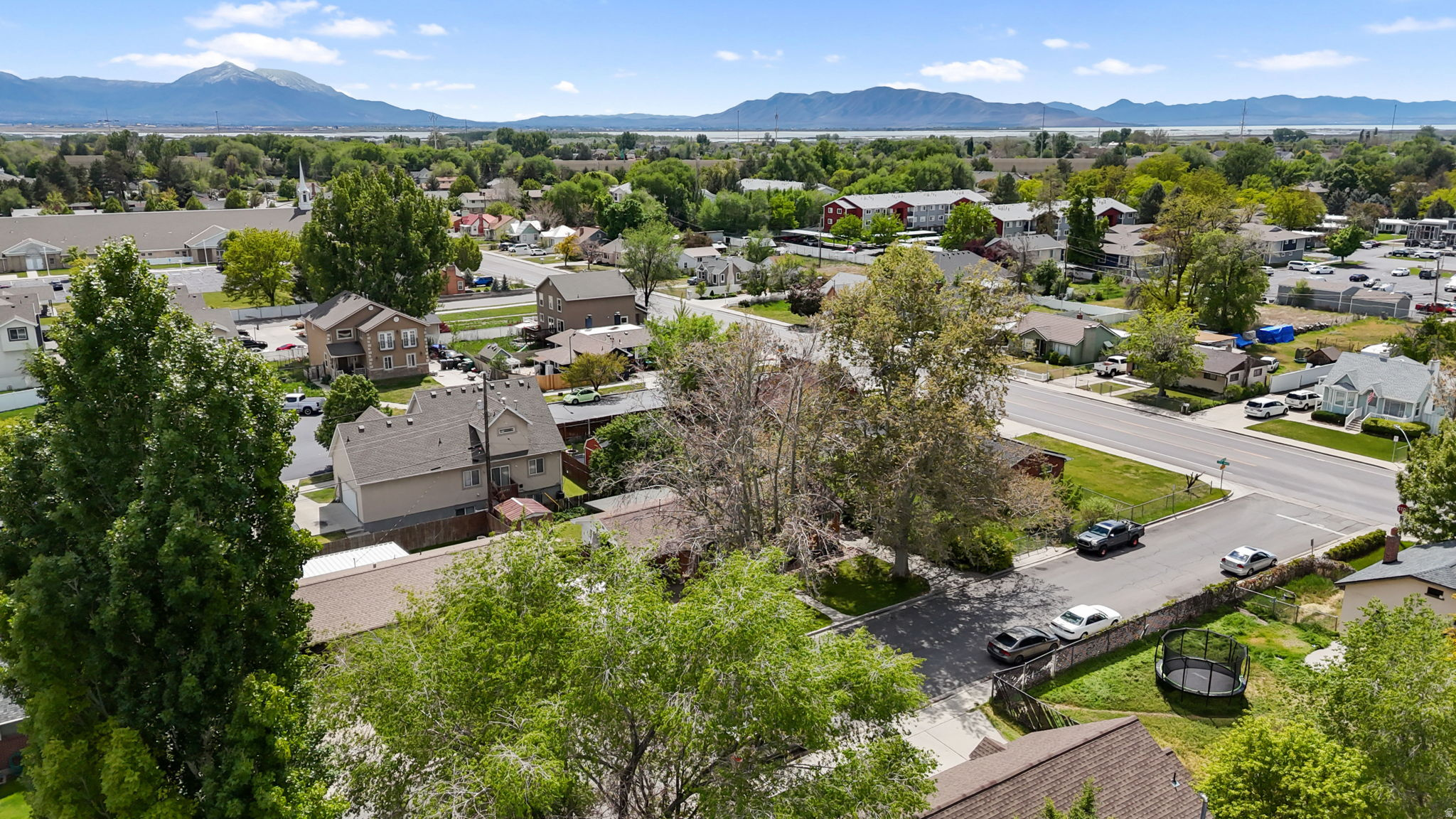 main property photo 20