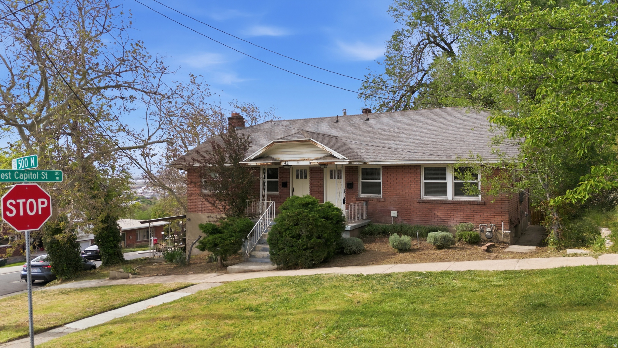 main property photo 4