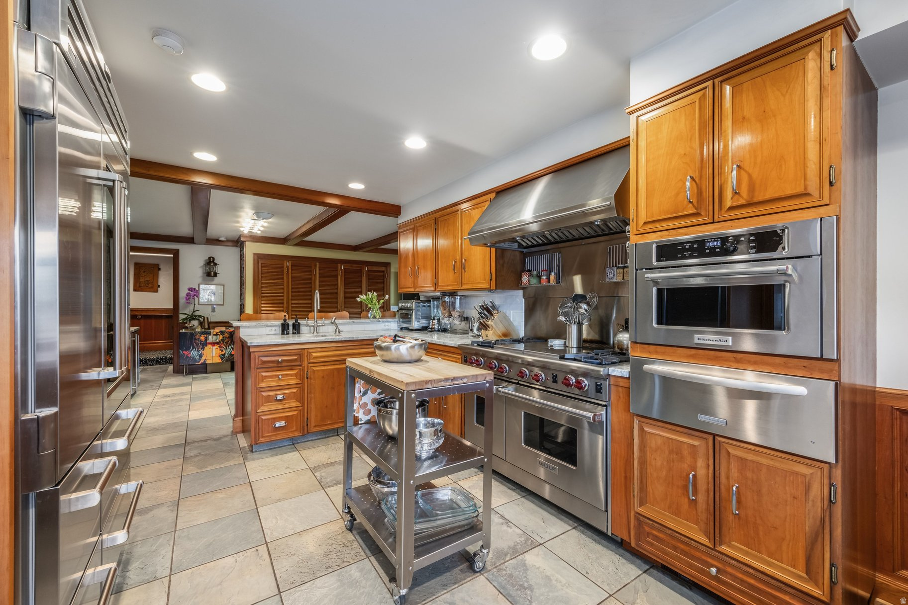 main property photo 39