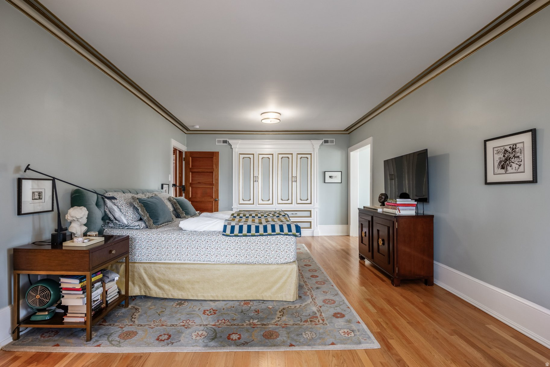 main property photo 53