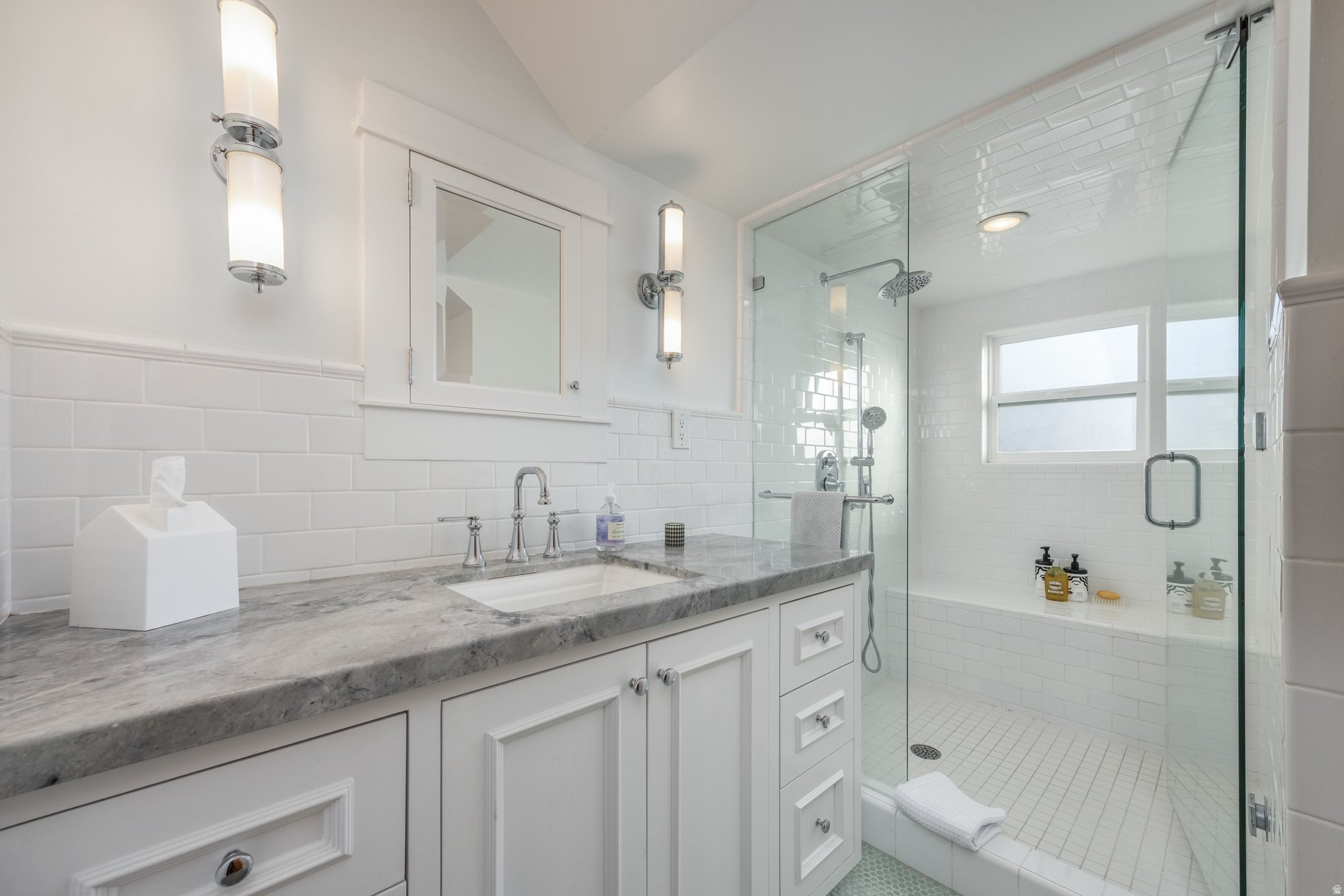 main property photo 86