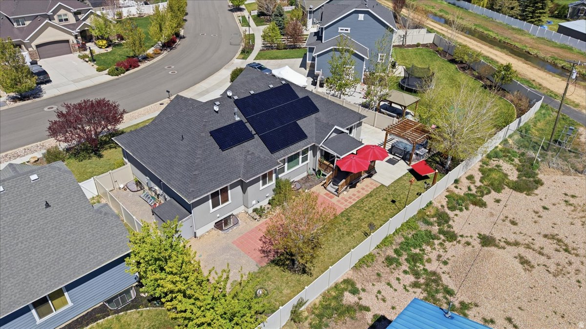 main property photo 46