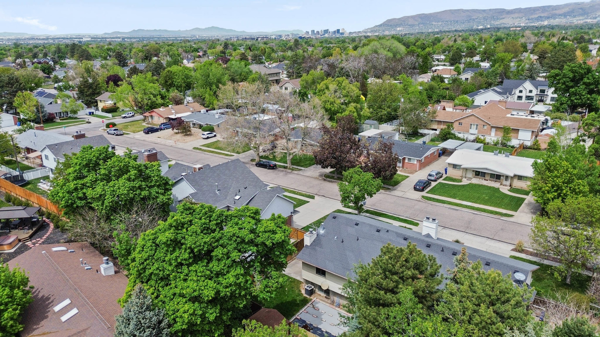 main property photo 47