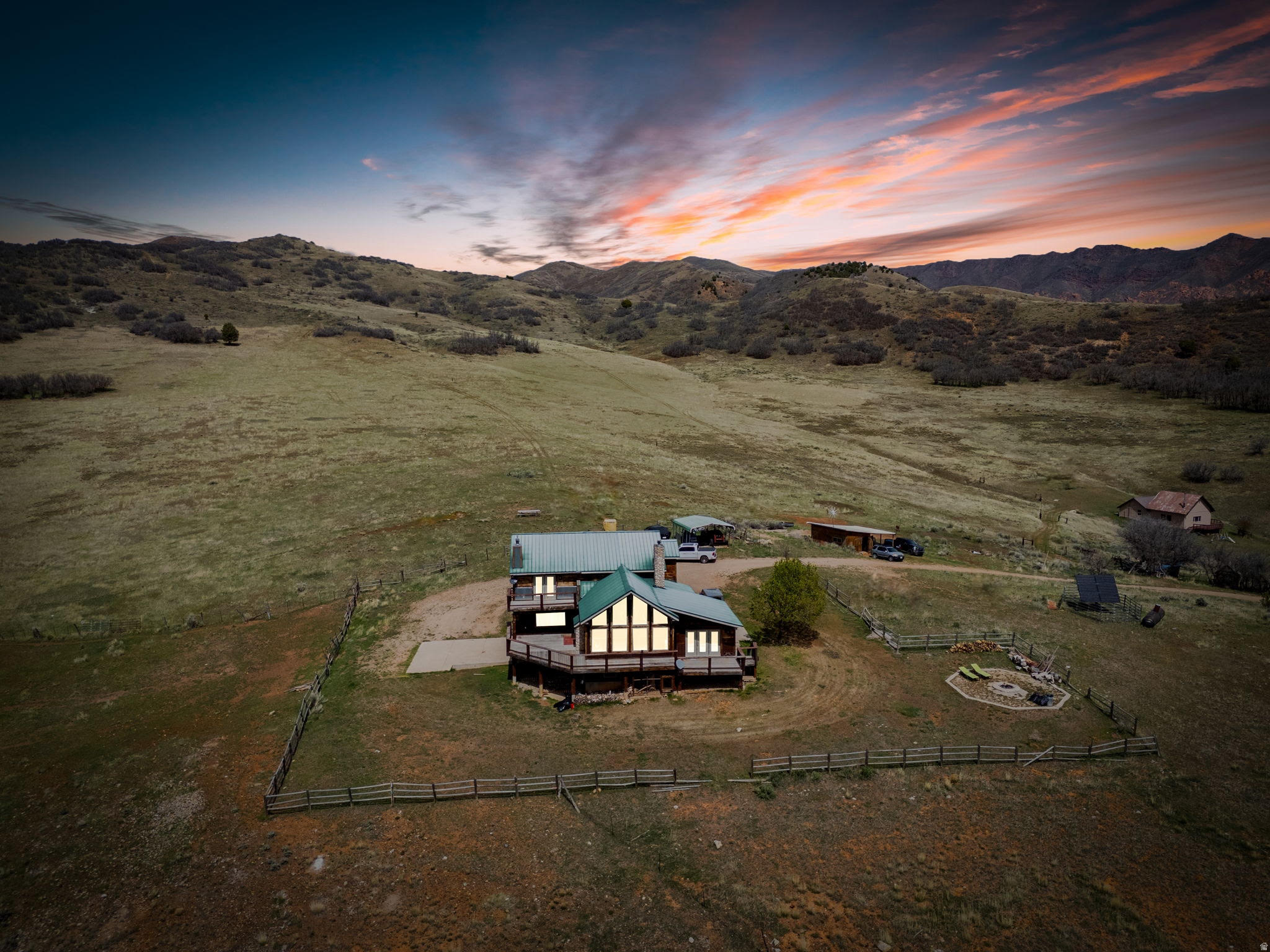 main property photo 0