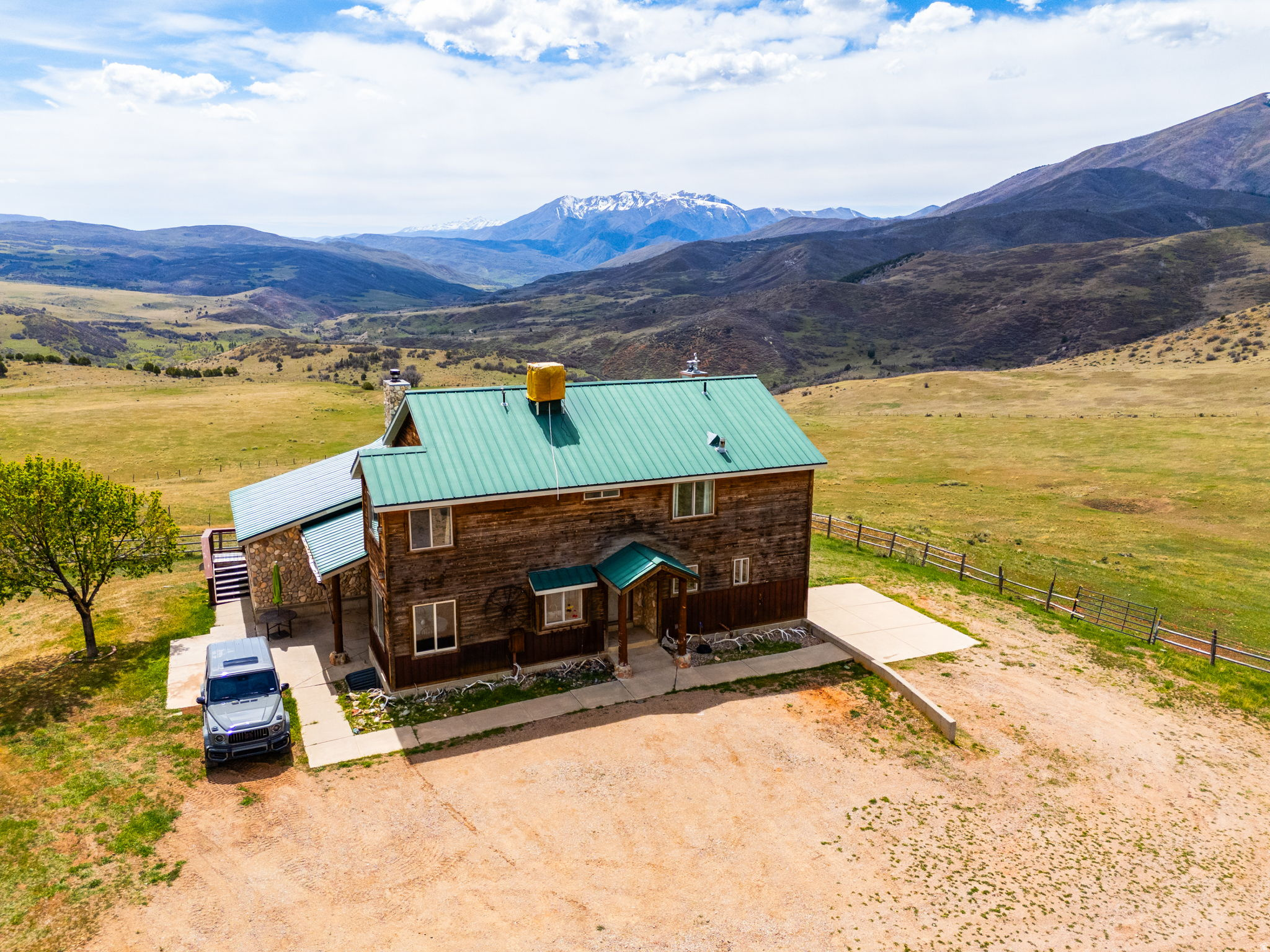 main property photo 4