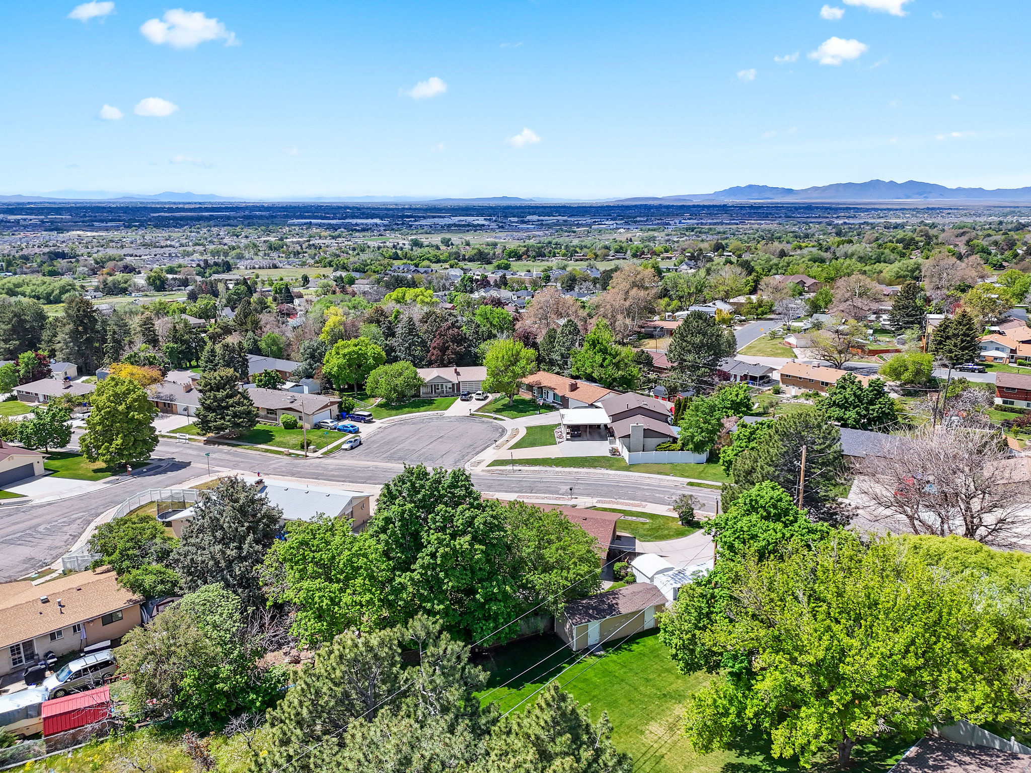 main property photo 37