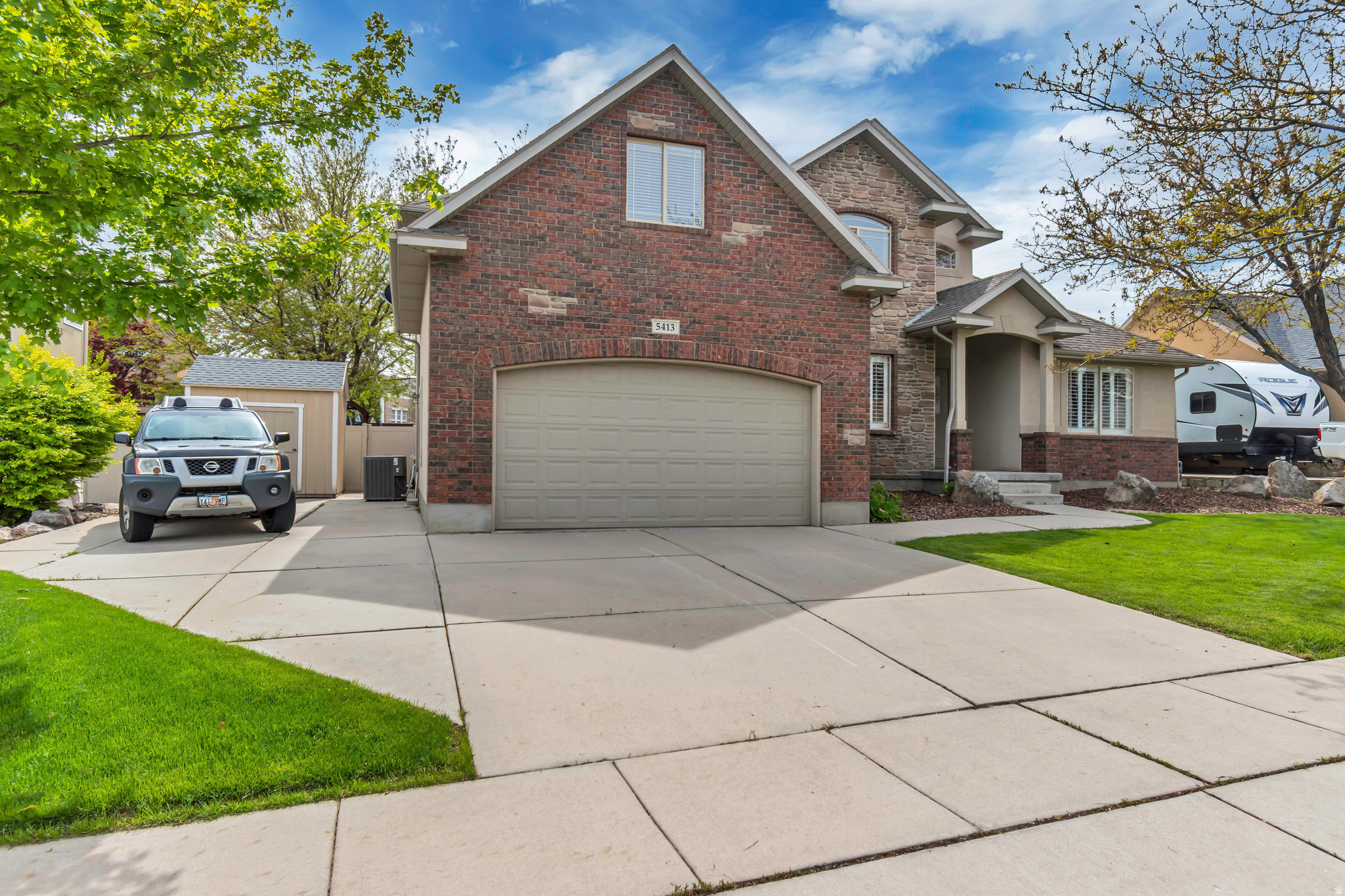 main property photo 40