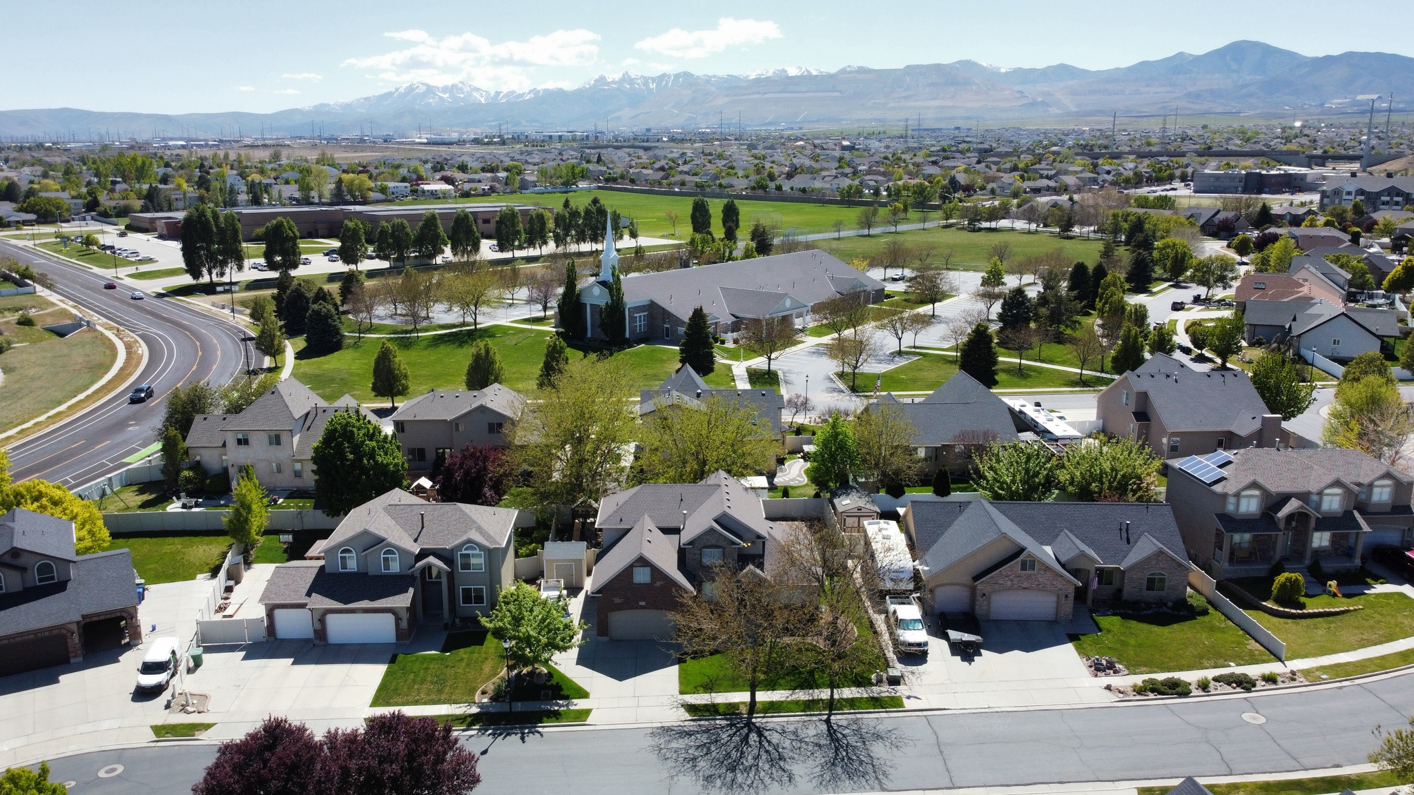 main property photo 41