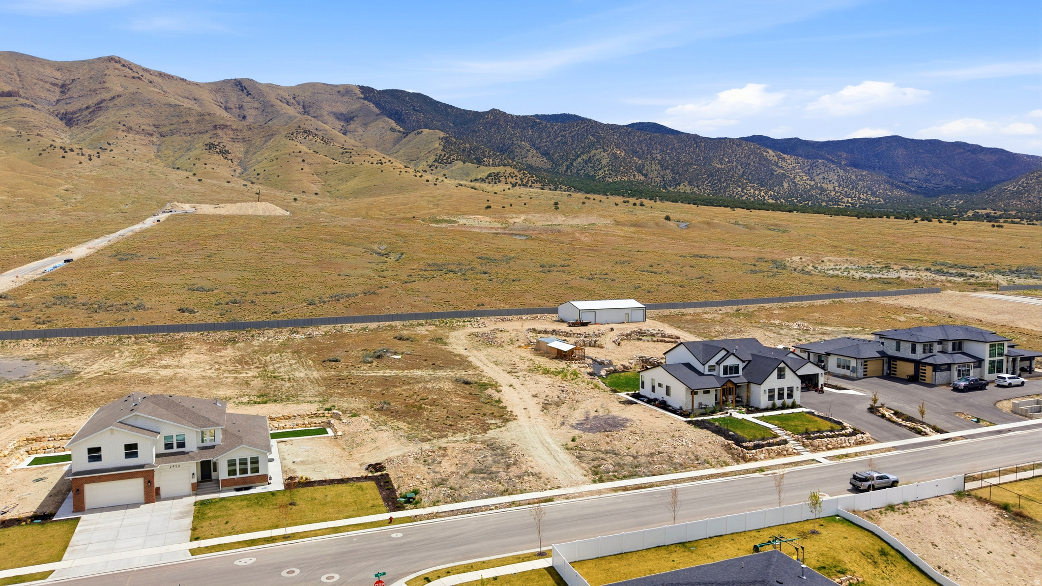 main property photo 8