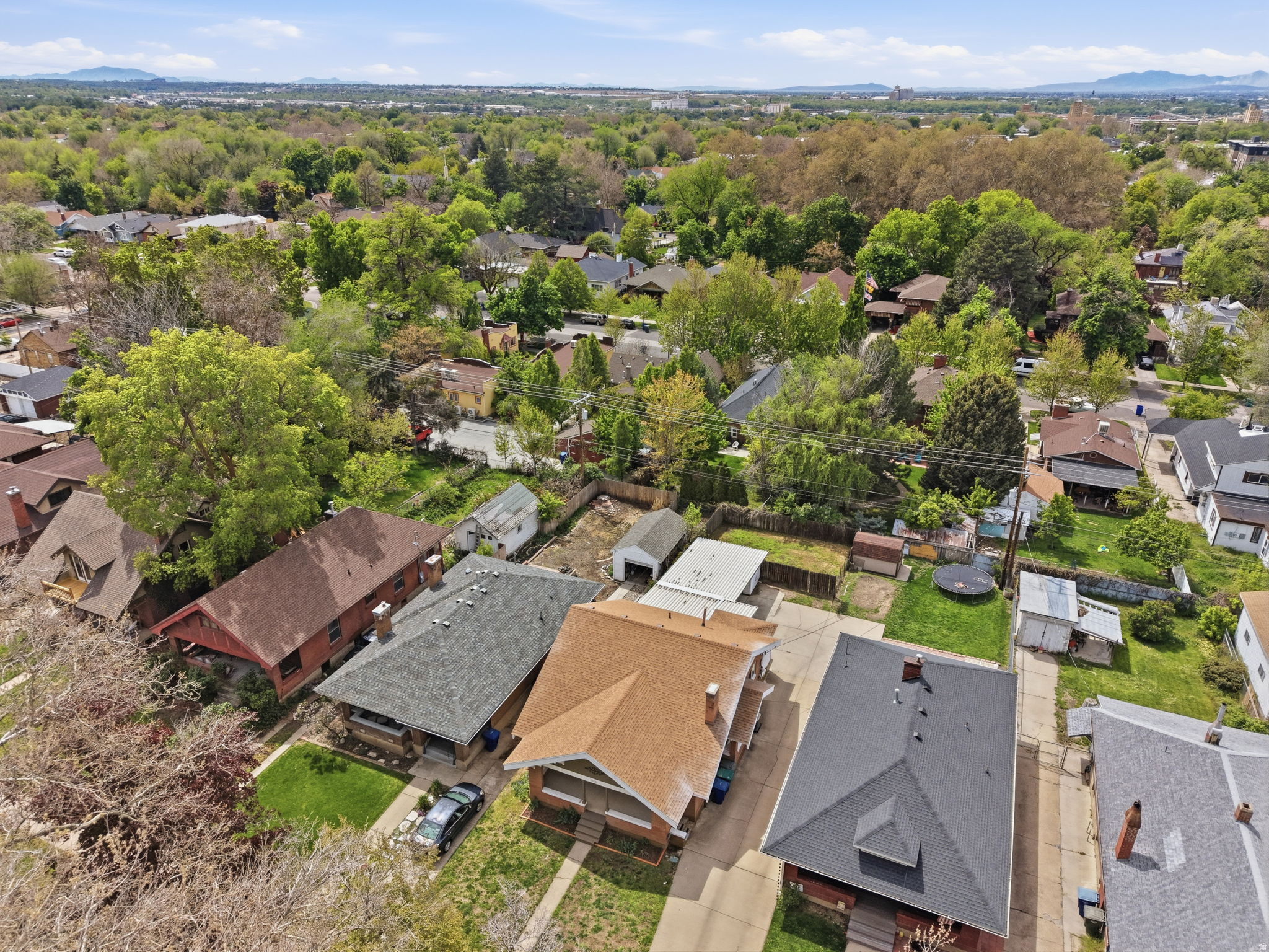 main property photo 51