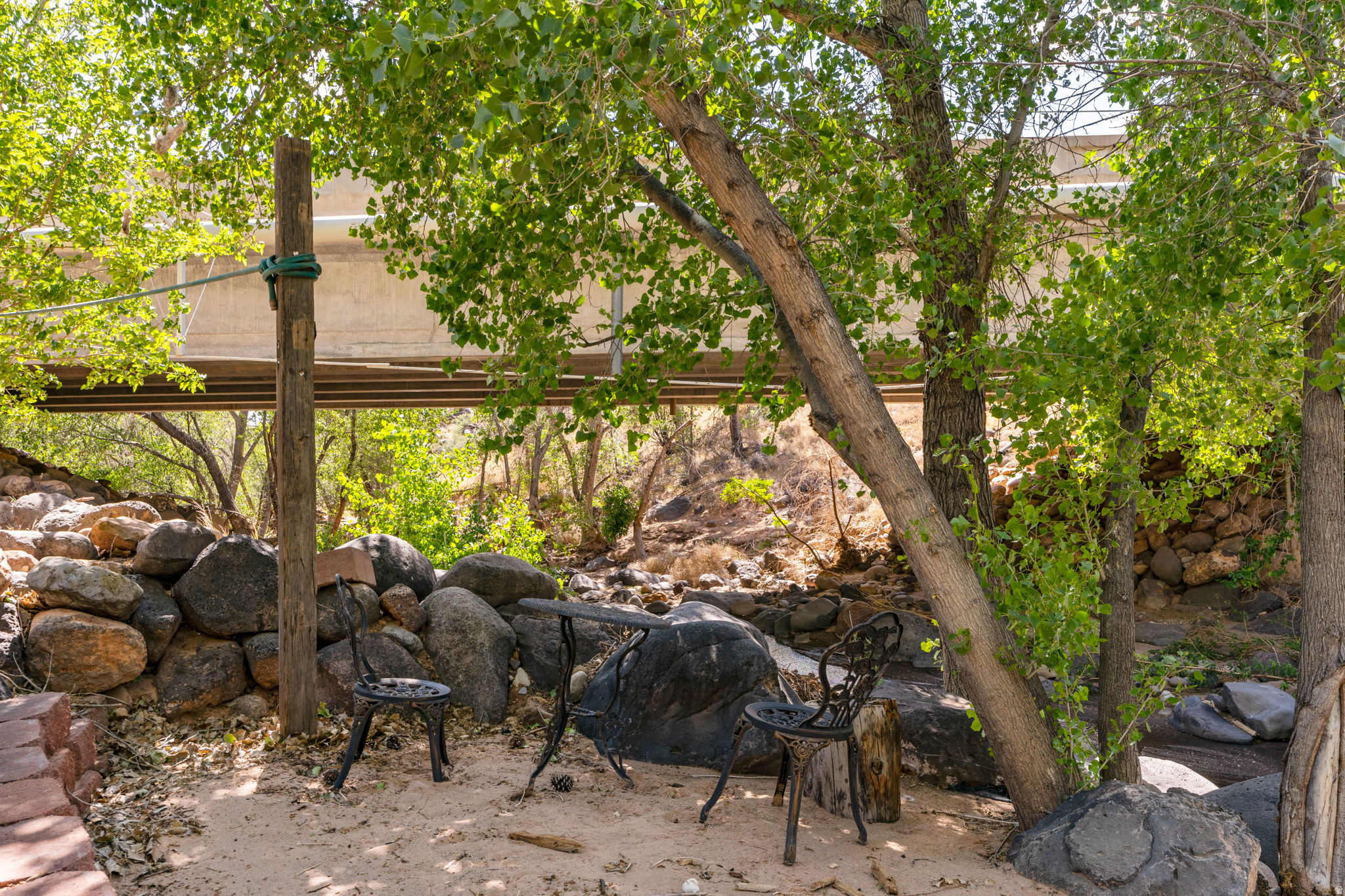 main property photo 29