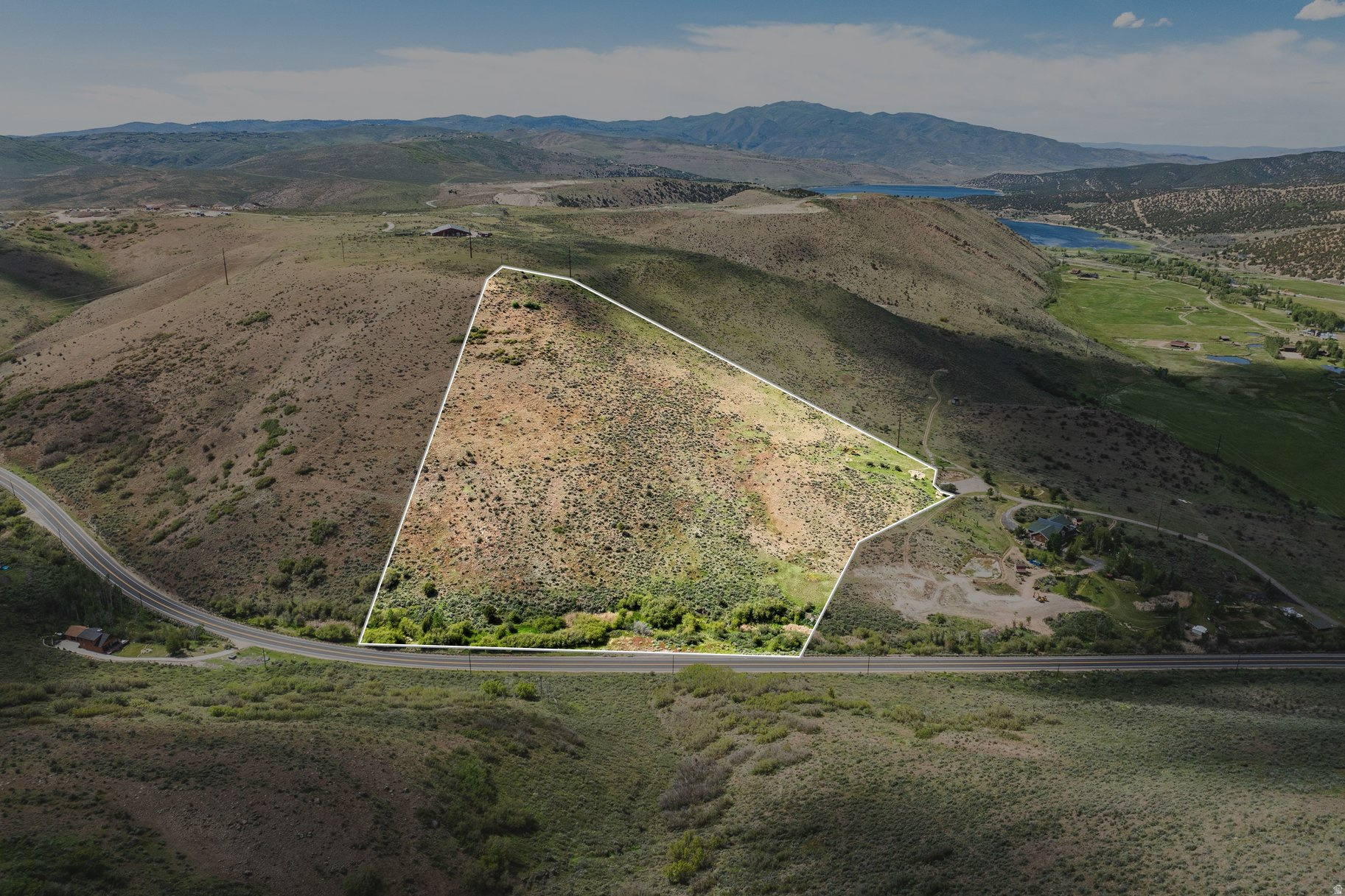 main property photo 7