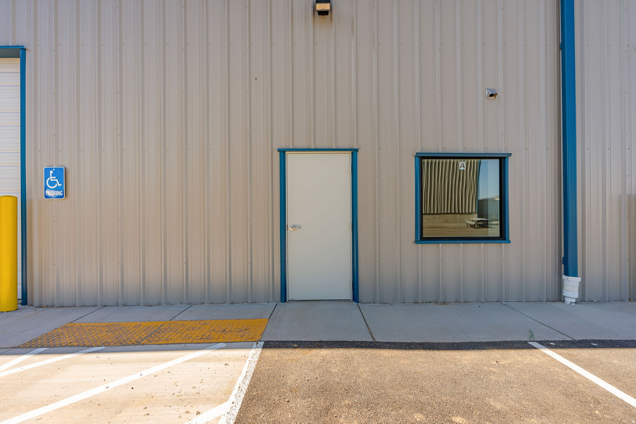 main property photo 15