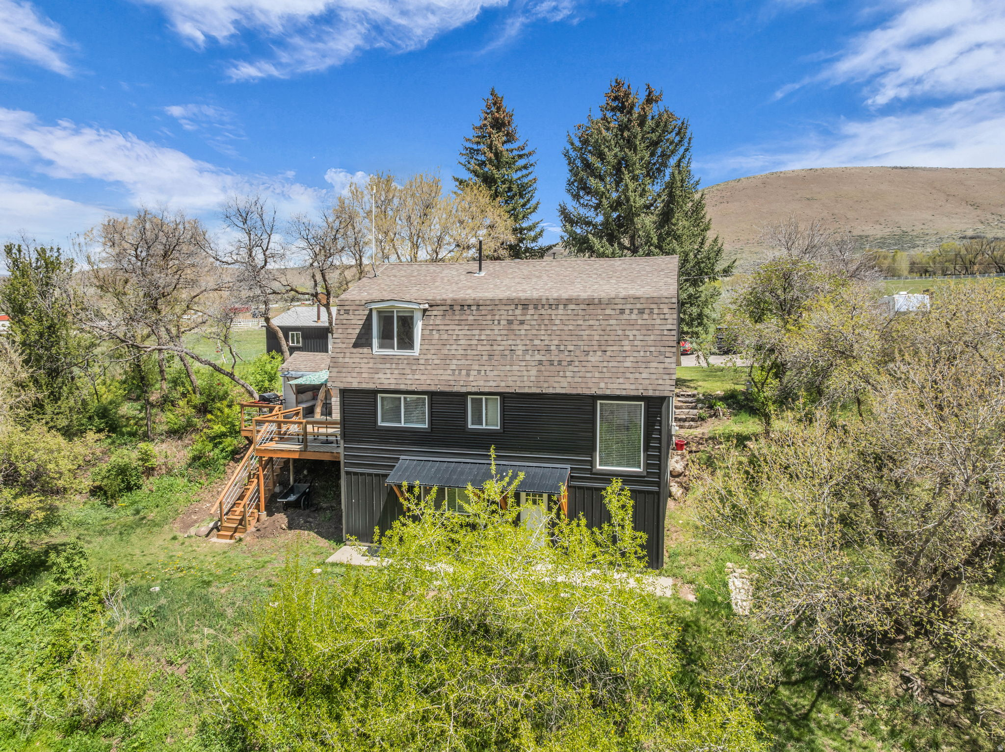 main property photo 39