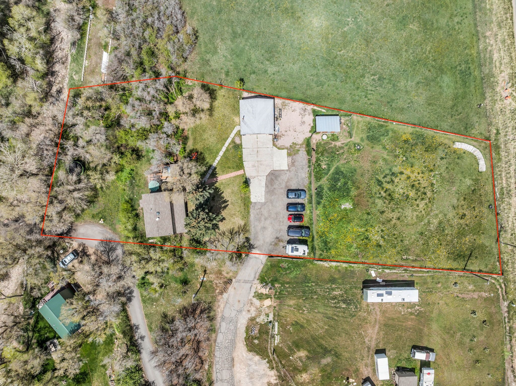 main property photo 45