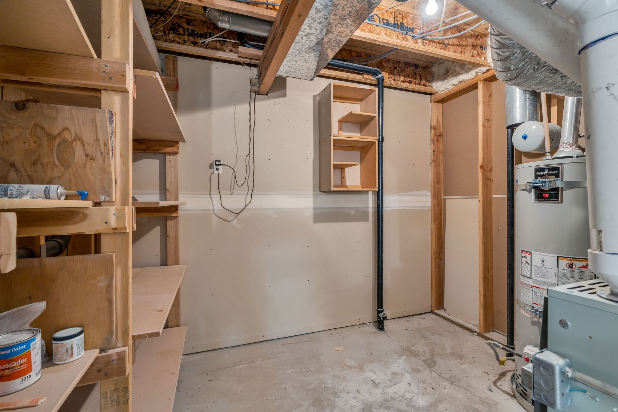 main property photo 33