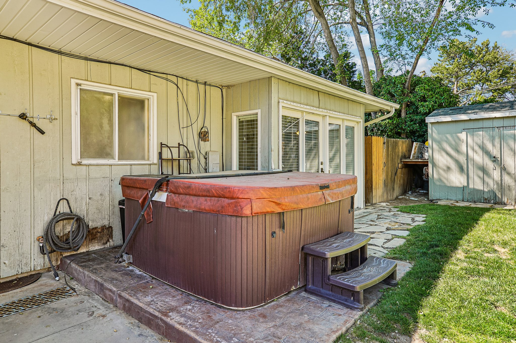 main property photo 54