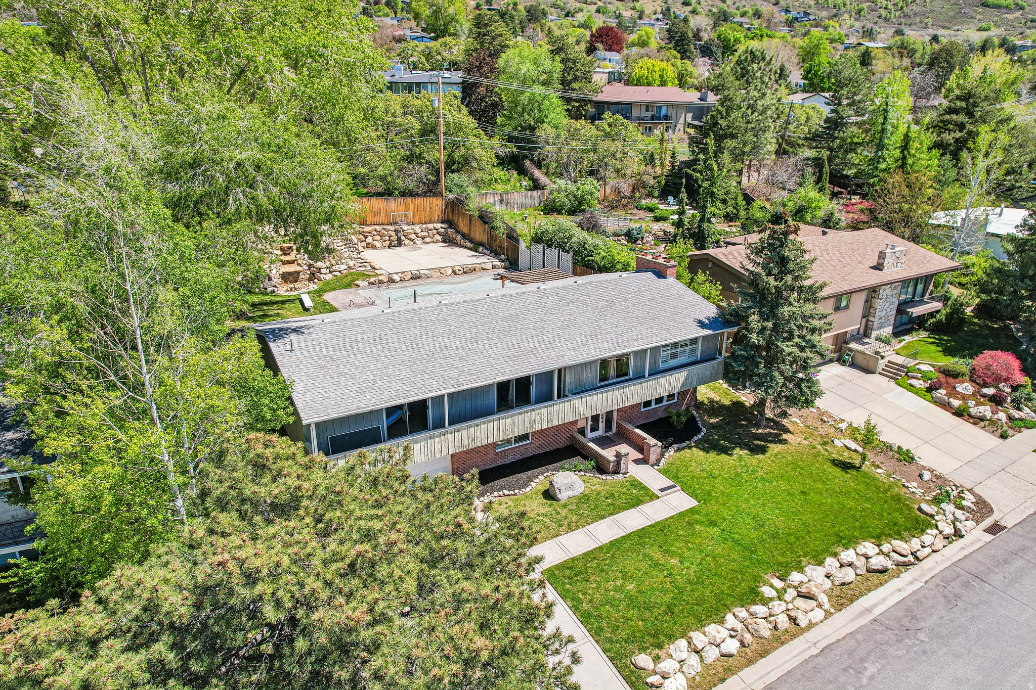 main property photo 57