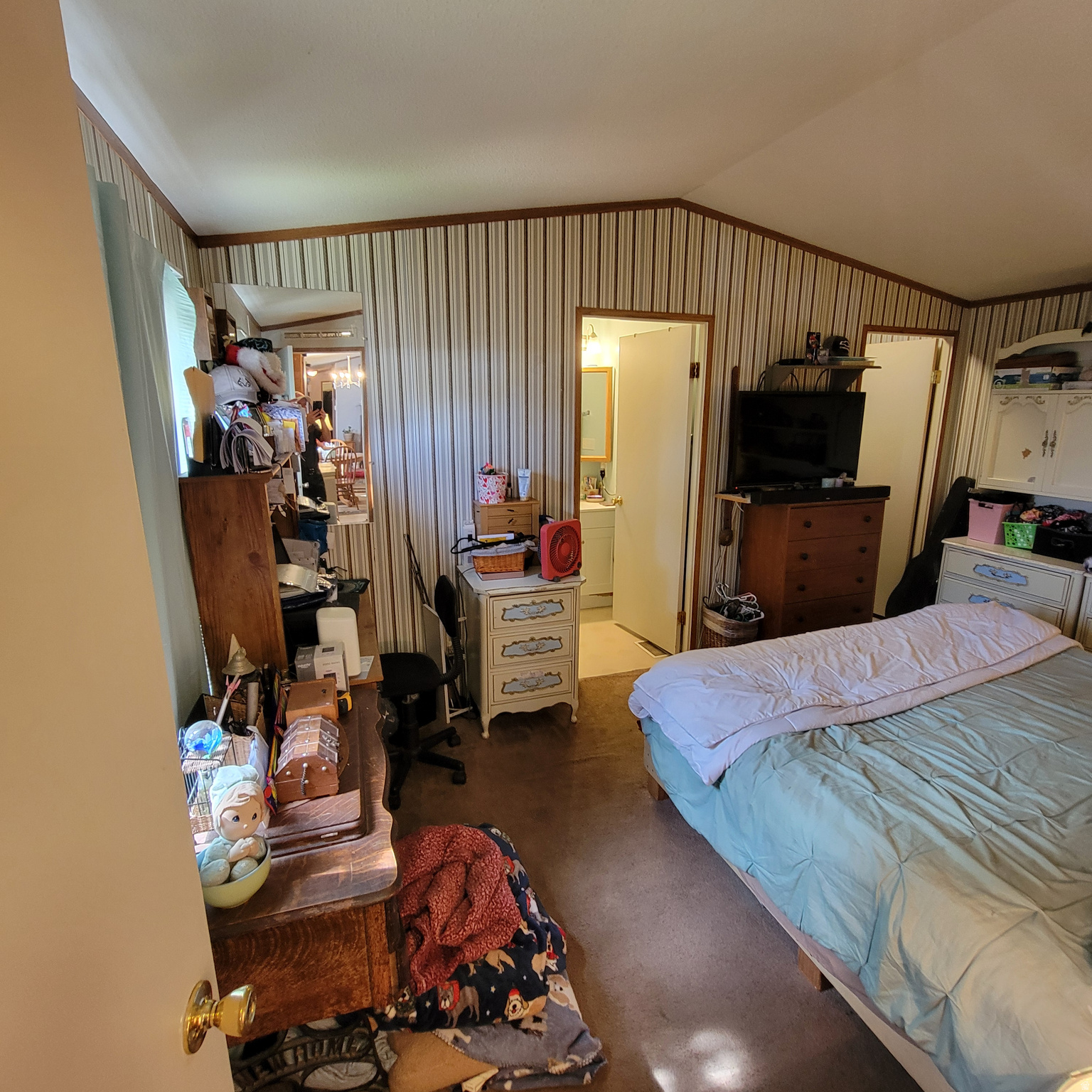 main property photo 21